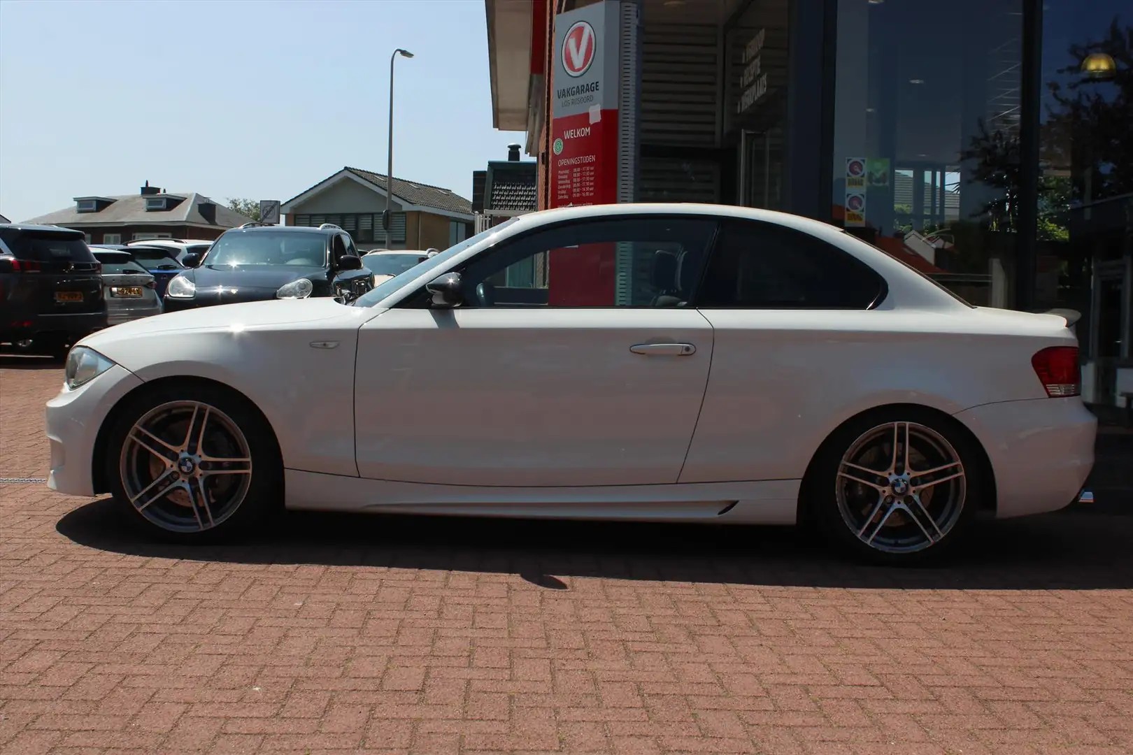BMW 135 1-Serie (e87) 135i 306pk | Handbak | TOPPER !! | S Blanc - 2