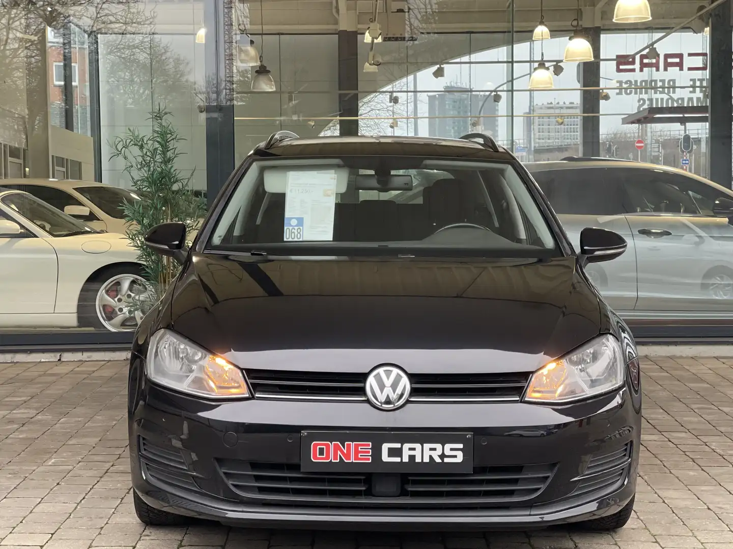 Volkswagen Golf 7 1.6TDi 77kw GPS-CLIM-PARK PILOT-1PROPR-GAR 1AN Noir - 2