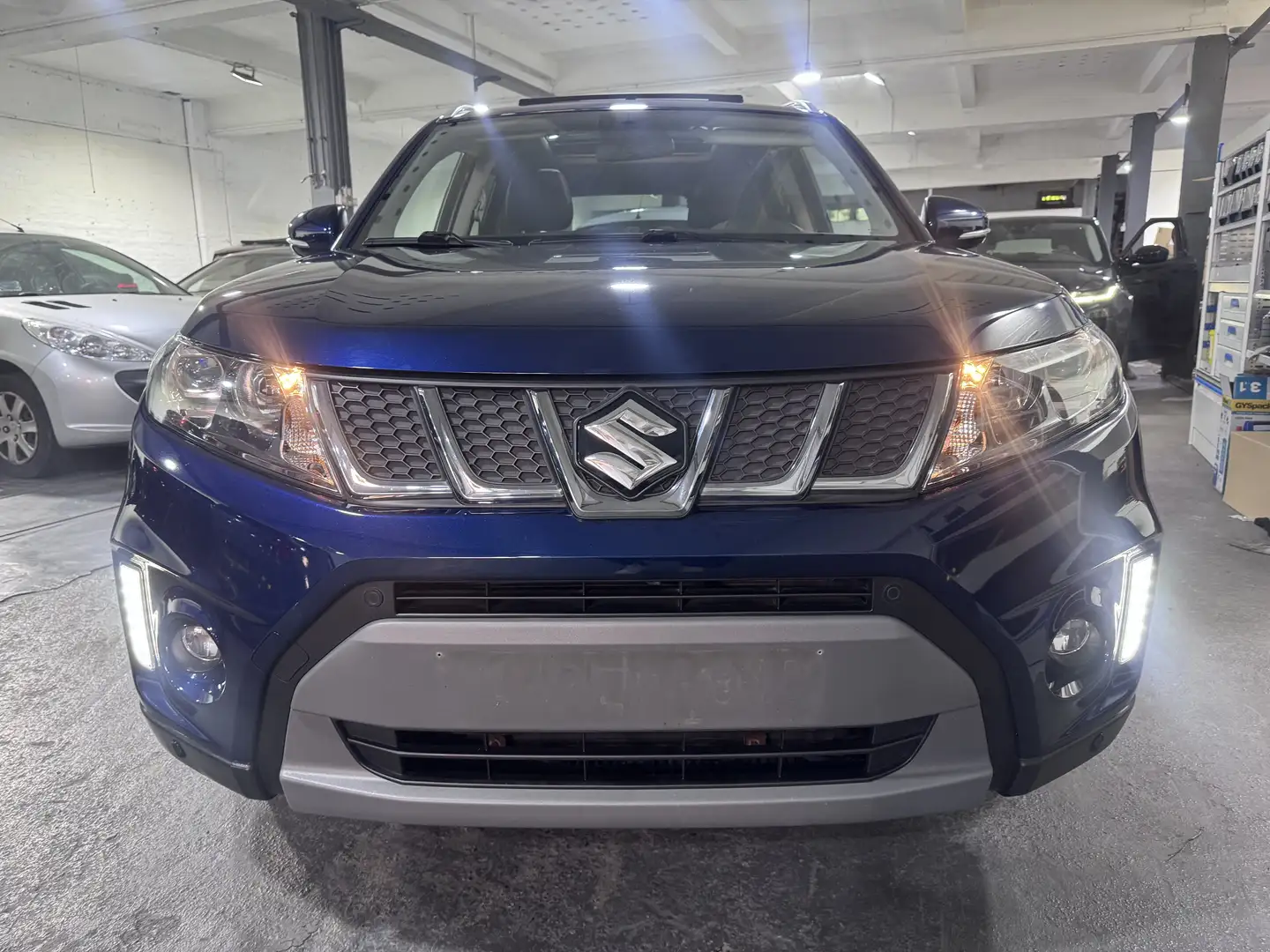 Suzuki Vitara enjoy série limitée - 1