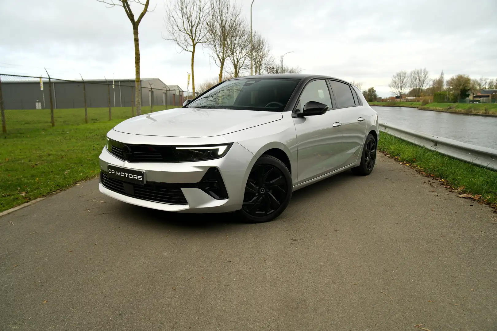 Opel Astra GS-LINE S/S | 360° CAMERA | MANUEEL | CARPLAY Zilver - 1