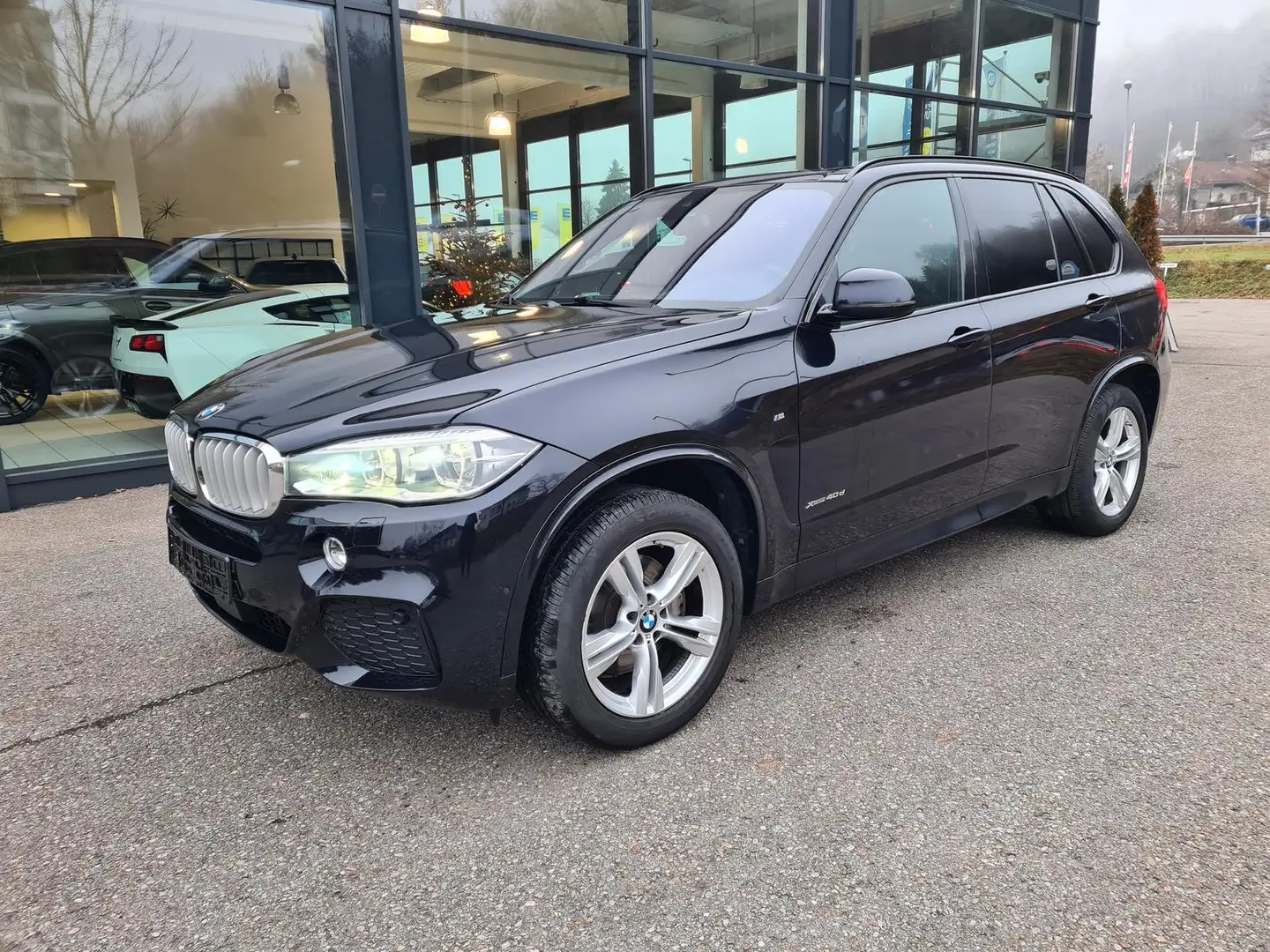 BMW X5 40d AHK+Comfort+Innovations+M-Sport+Pano+H&K Schwarz - 1
