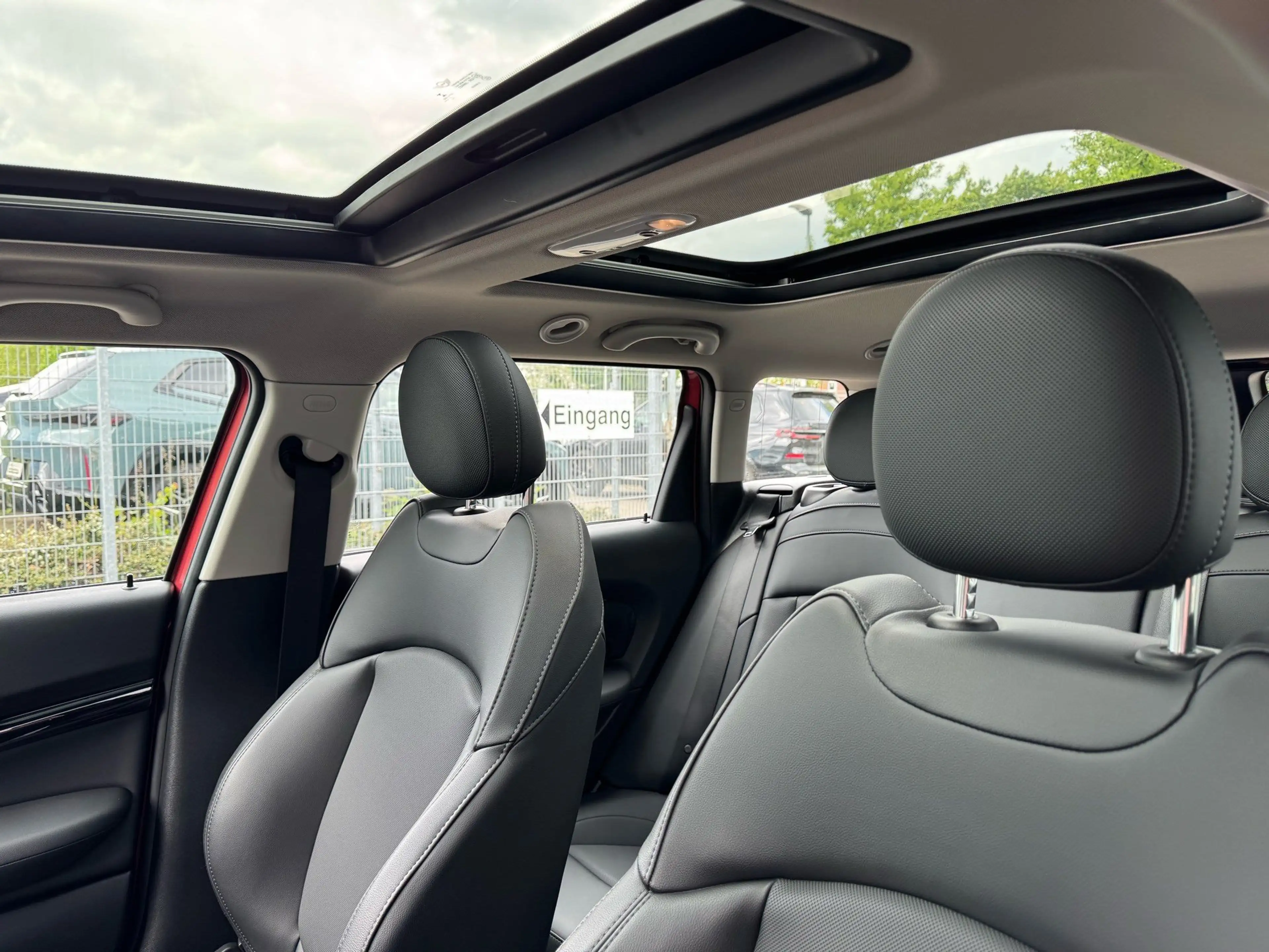 MINI Cooper S Clubman  Pano HuD RFK LED Sportsitz DAB — photo 11