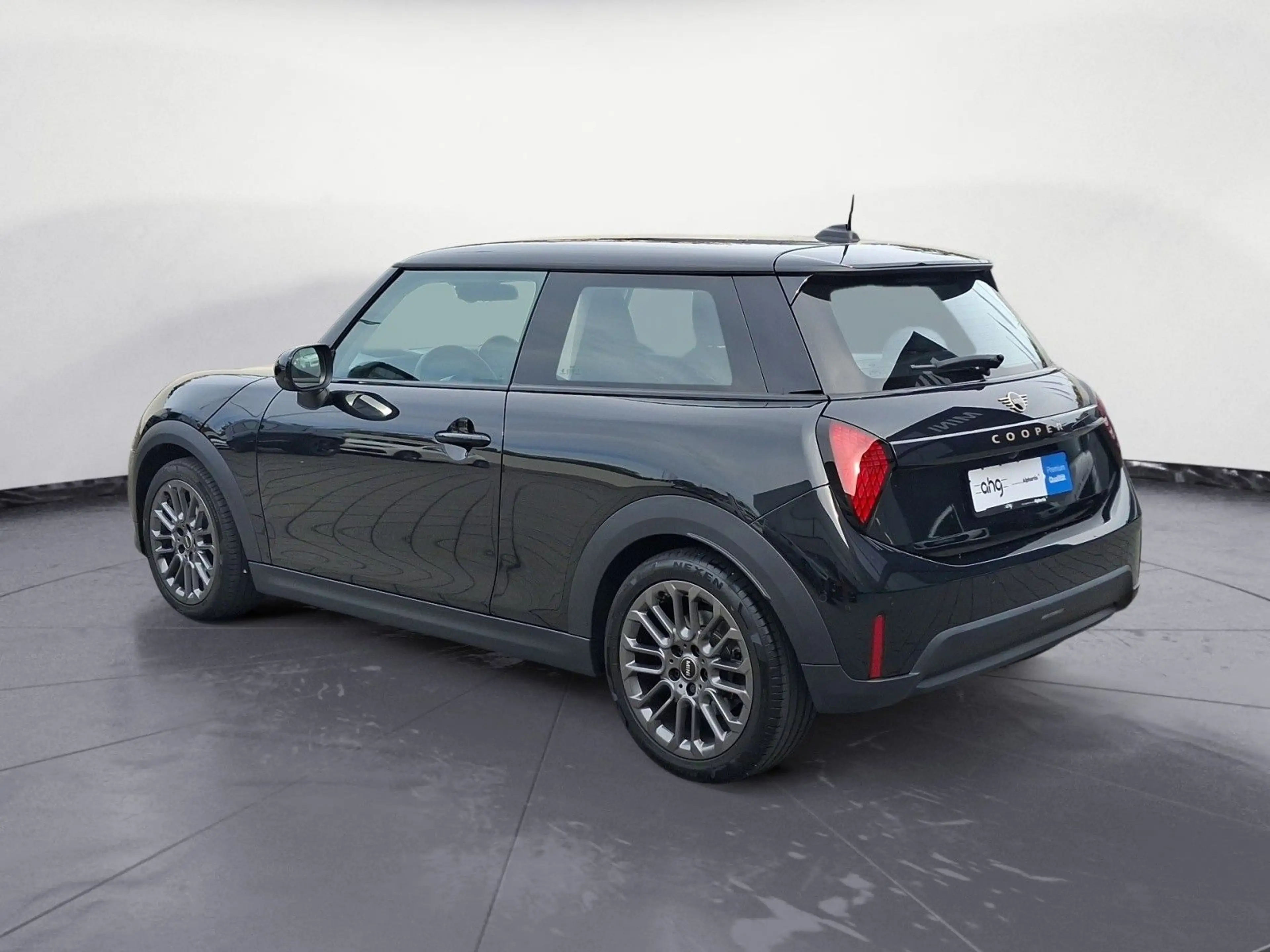 MINI Cooper C COOPER C Classic Trim *Navi*Kamera*Sportsitze*LE — photo 5