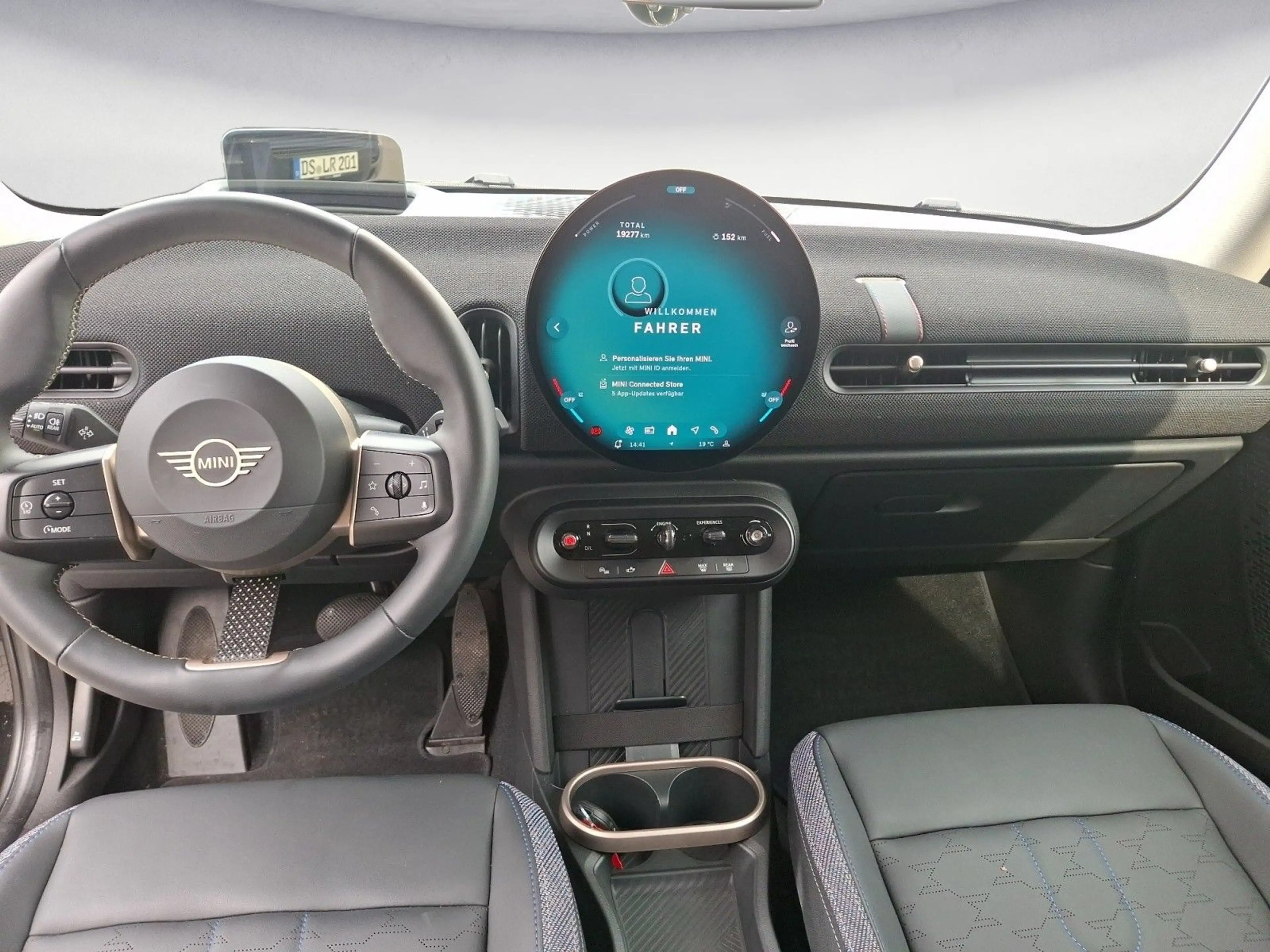 MINI Cooper C COOPER C Classic Trim *Navi*Kamera*Sportsitze*LE — photo 14