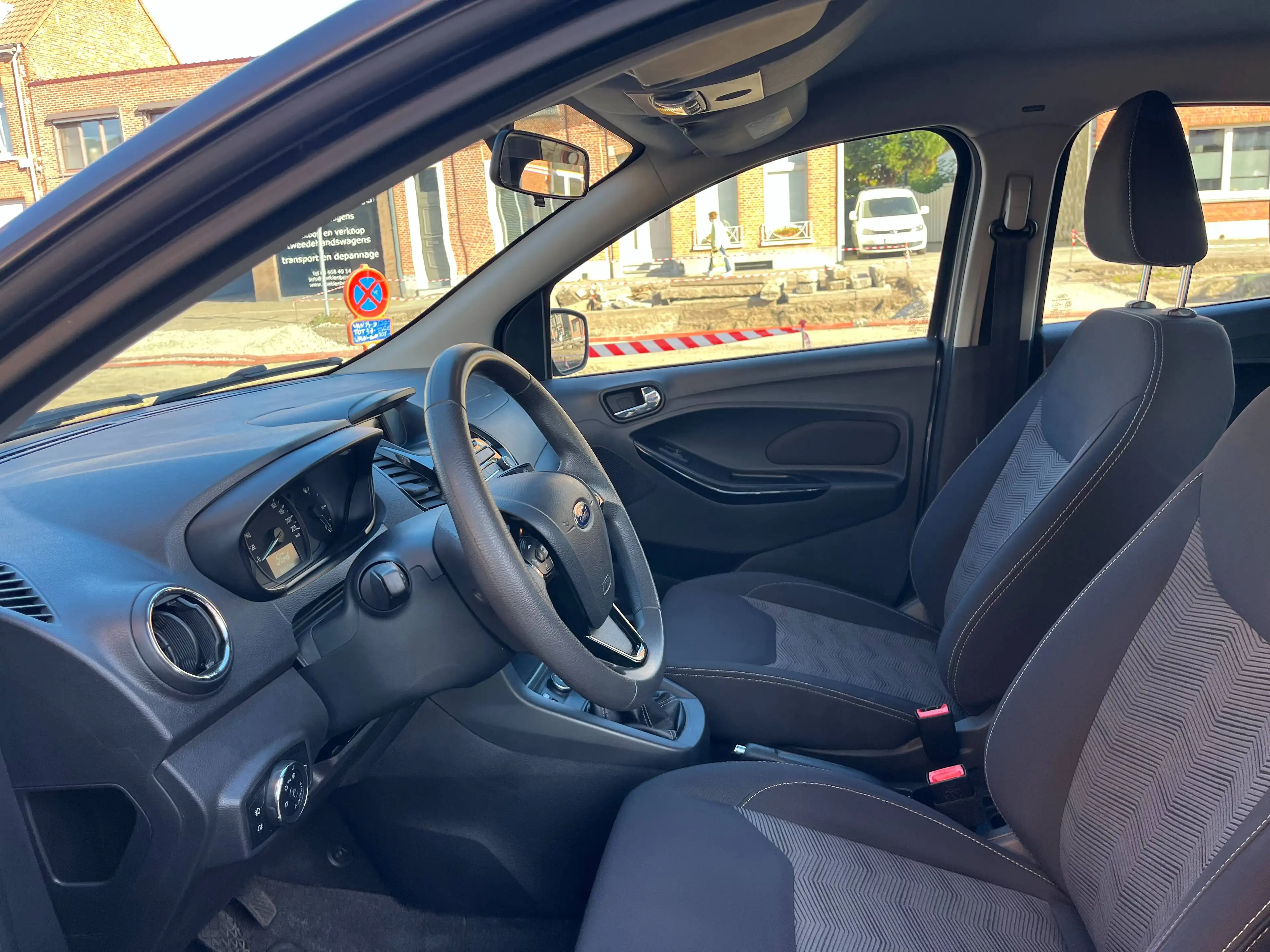 Ford Ka/Ka+ Ka 1.2i Ultimate/NIEUWSTAAT/SENSOREN/AIRCO/BLUETOOTH/CRUISECON — photo 10
