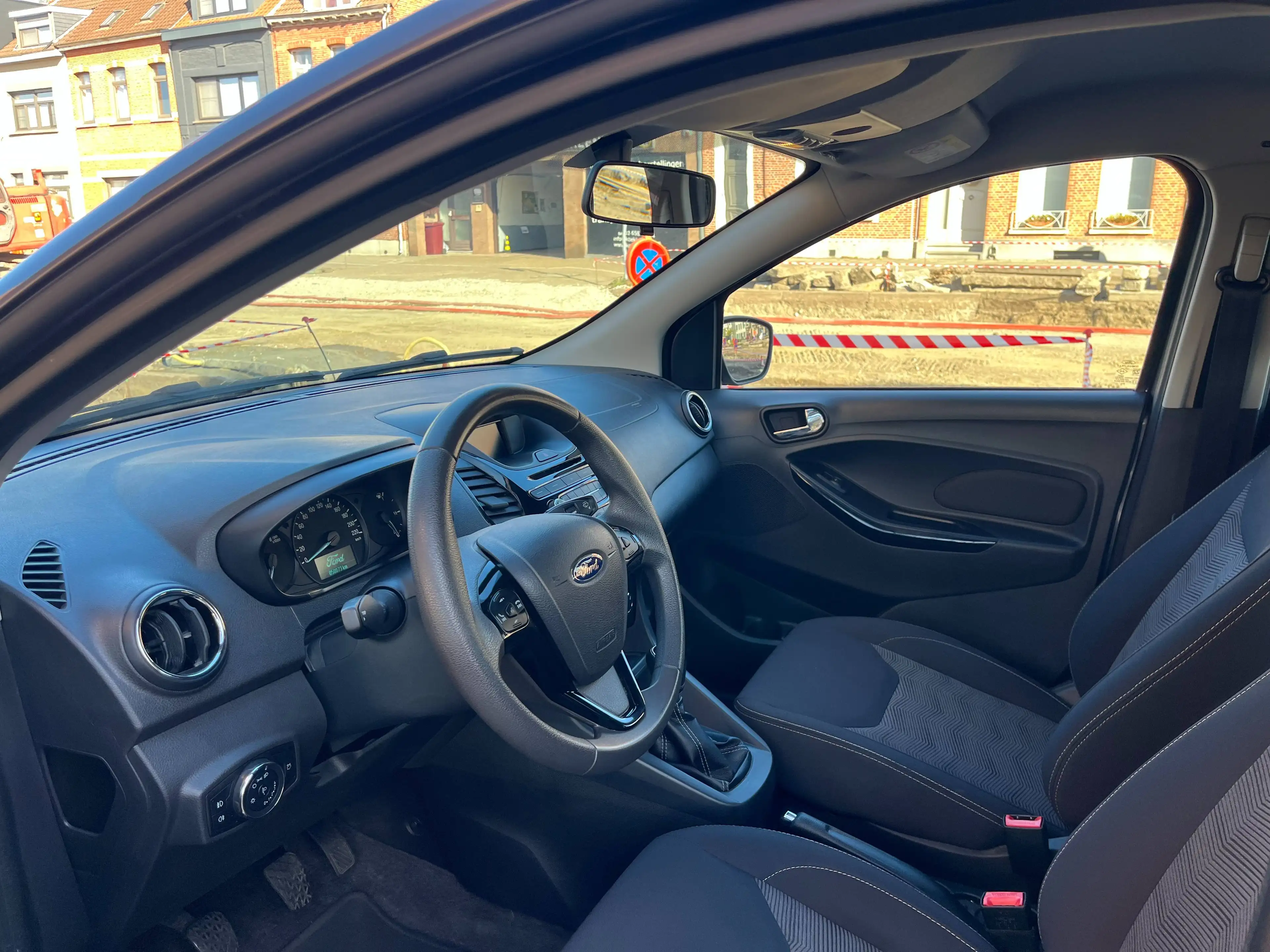 Ford Ka/Ka+ Ka 1.2i Ultimate/NIEUWSTAAT/SENSOREN/AIRCO/BLUETOOTH/CRUISECON — photo 9