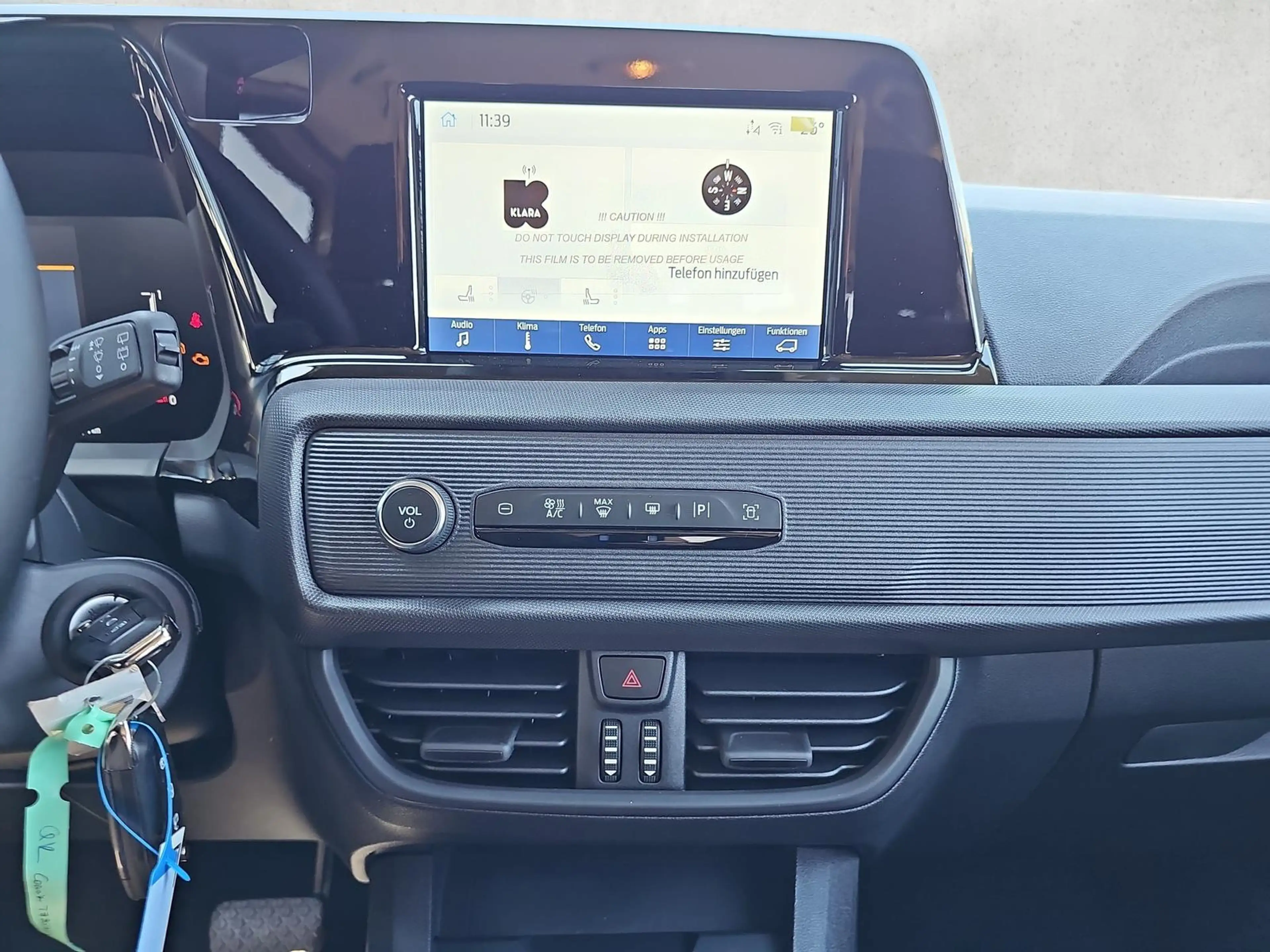 Ford Tourneo Courier 1.0 EB Auto Trend 5JG Kamera AHK — photo 13