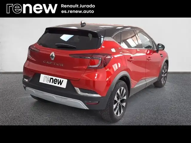 Renault Captur view 2