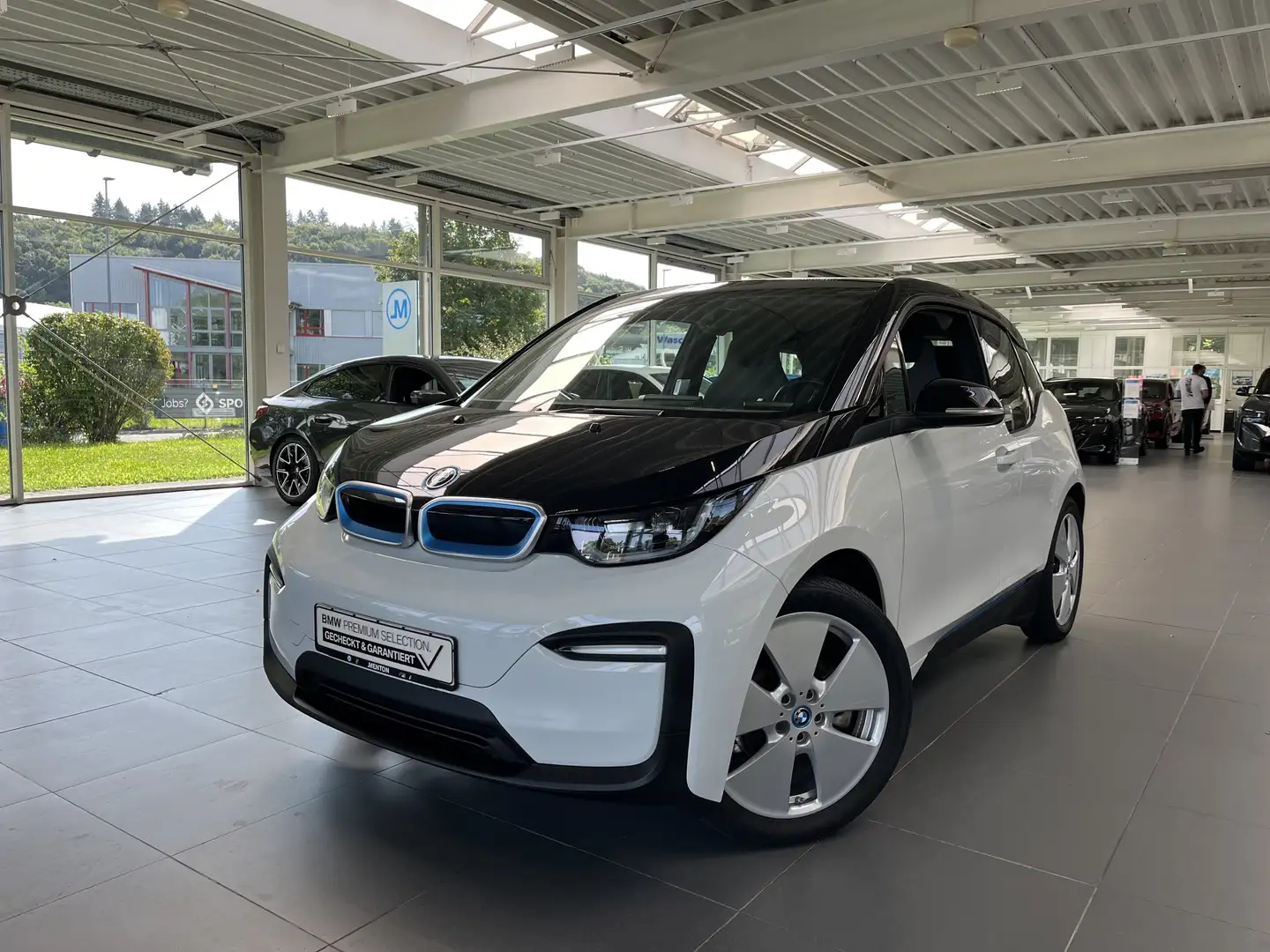 BMW i3 ab 189,00.-²/120Ah/Navi/DAB/Klimaautomatik Weiß - 1