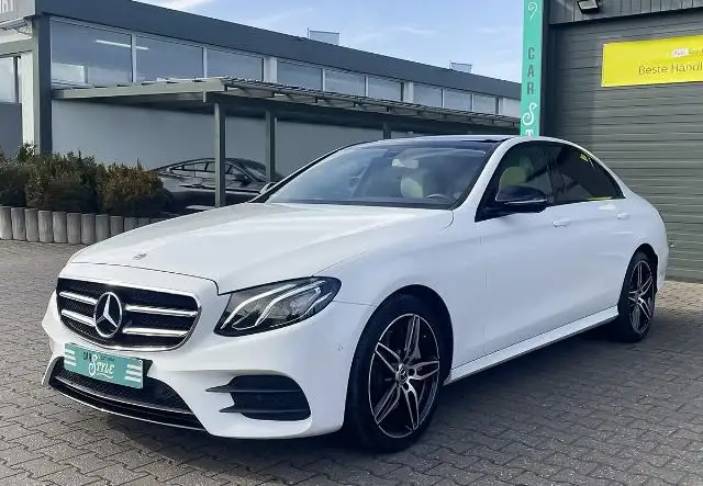 Mercedes-Benz E 400