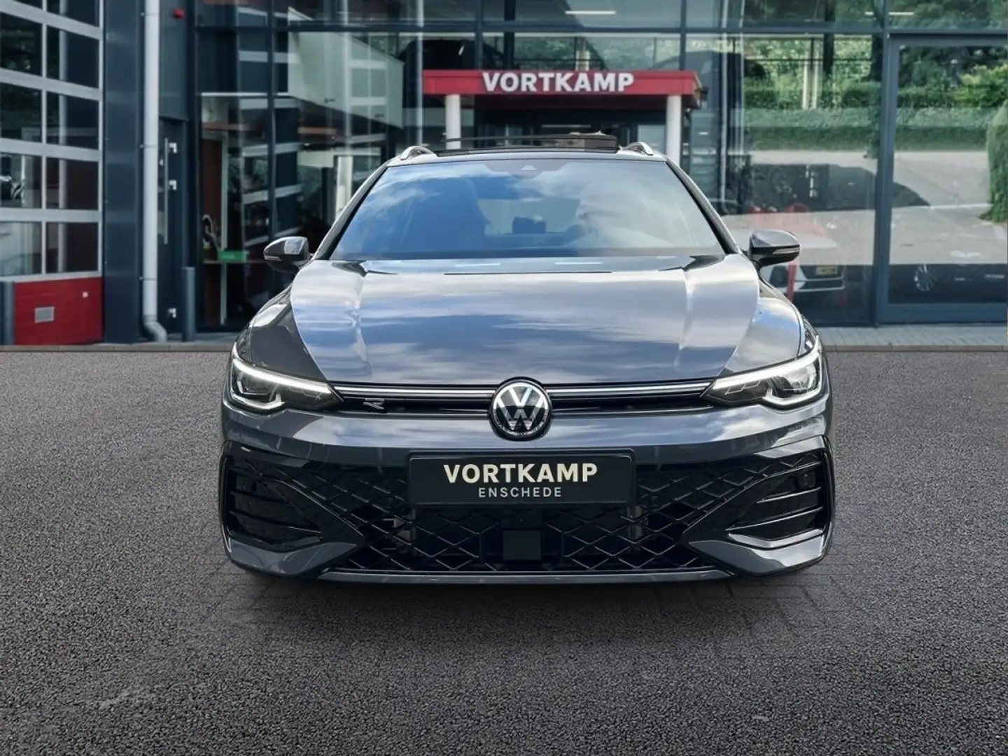 Volkswagen Golf Variant 1.5 eTSI DSG R-LINE PANO-DAK/360-CAMERA/TREKHAAK/N Grijs - 2