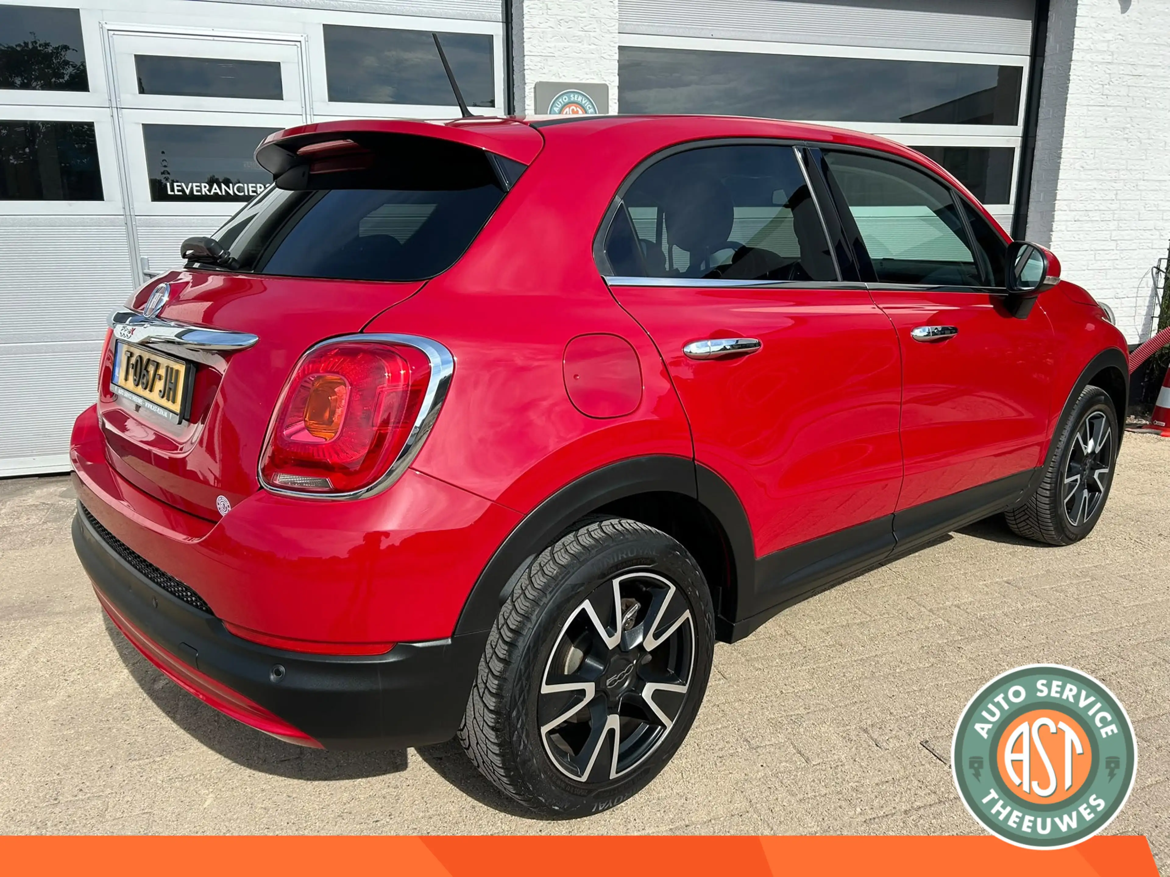 Fiat 500X 1.6 MultiJet LOUNGE NAVI|HALFLEER|CRUISE|CLIMATE — photo 8