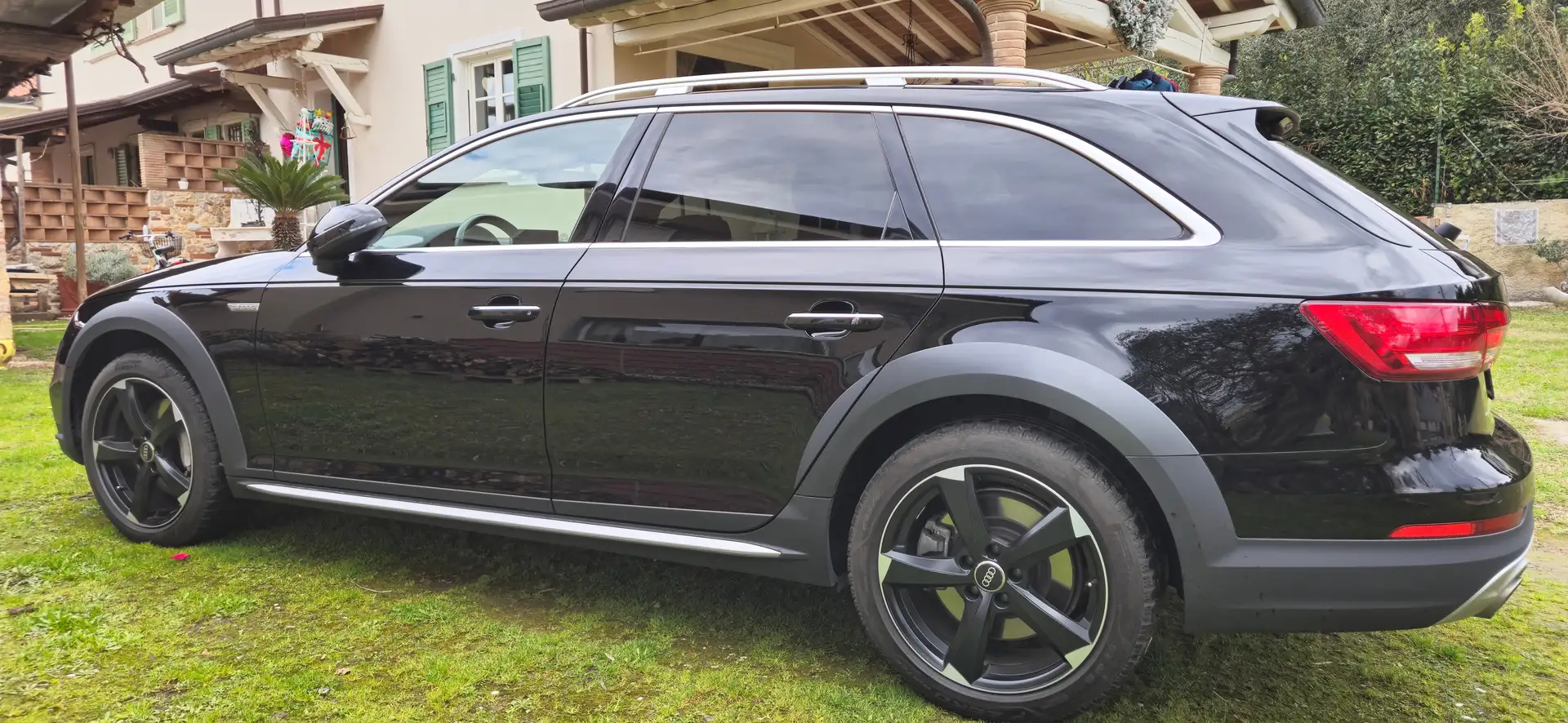 Audi A4 allroad 2000 tfsi Nero - 2