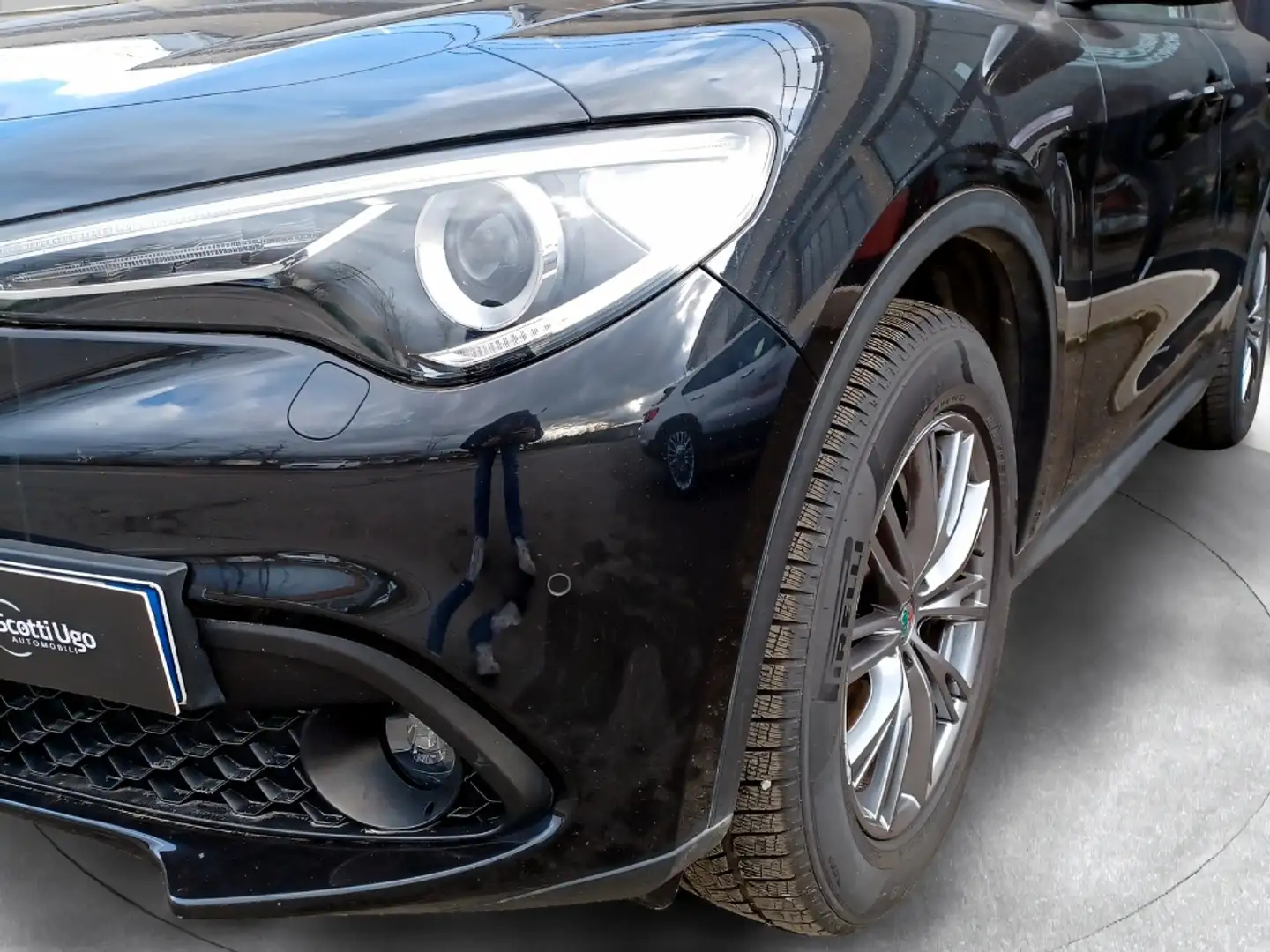 Alfa Romeo Stelvio 2.2 Turbo Executive Grigio - 2
