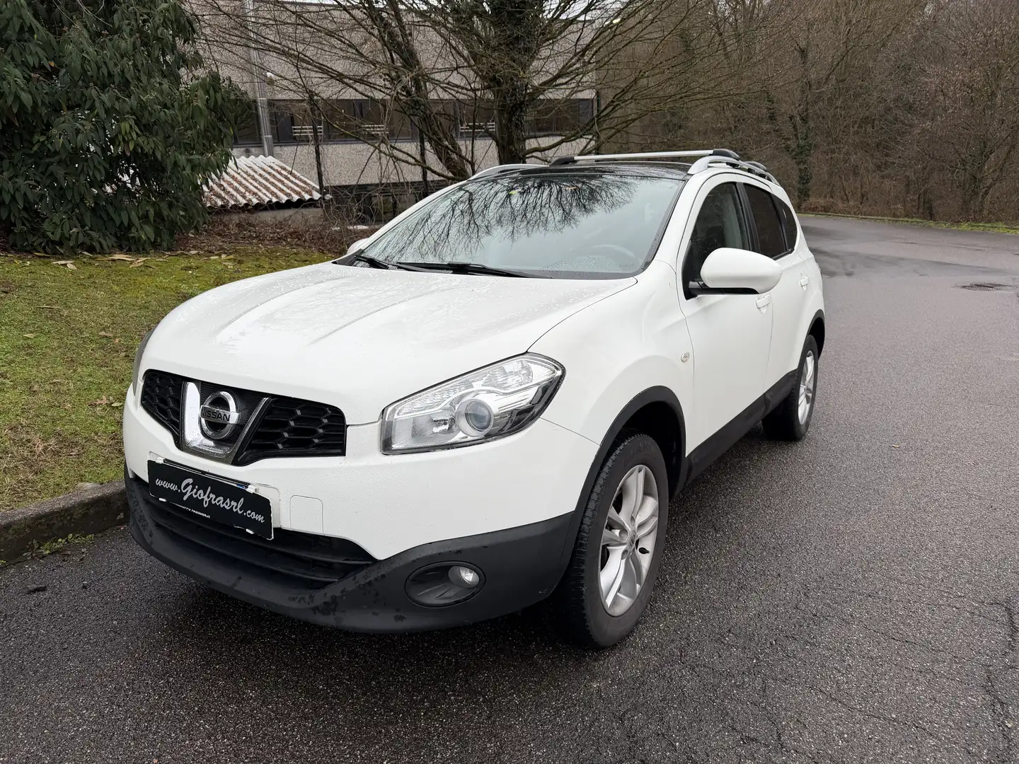 Nissan Qashqai+2 acenta  4X4 7 POSTI Weiß - 1