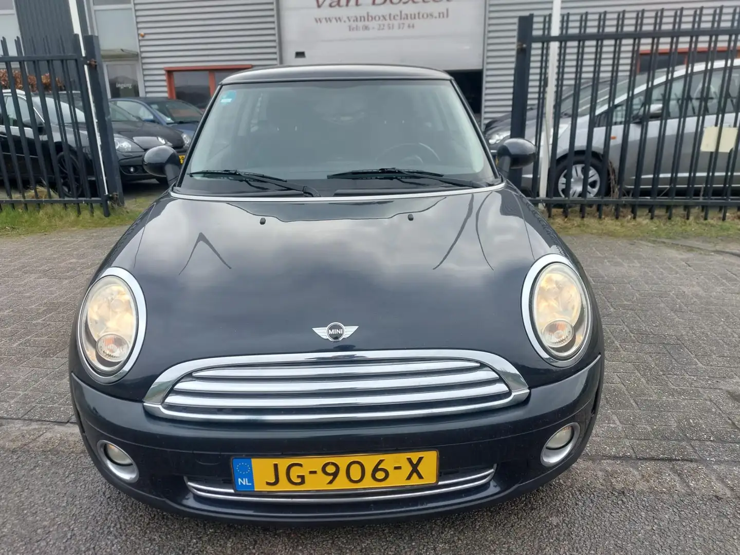 MINI One Mini 1.4 3 deurs + geregelde airco Schwarz - 2