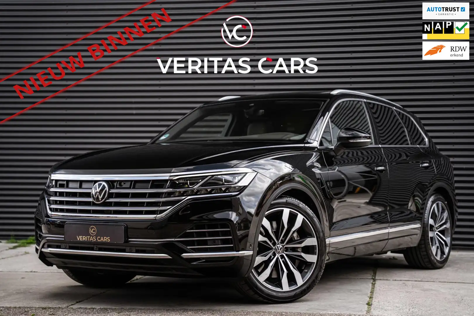 Volkswagen Touareg 3.0 V6 eHybrid 4Motion Elegance 380PK|BTW Auto|Pan Noir - 1