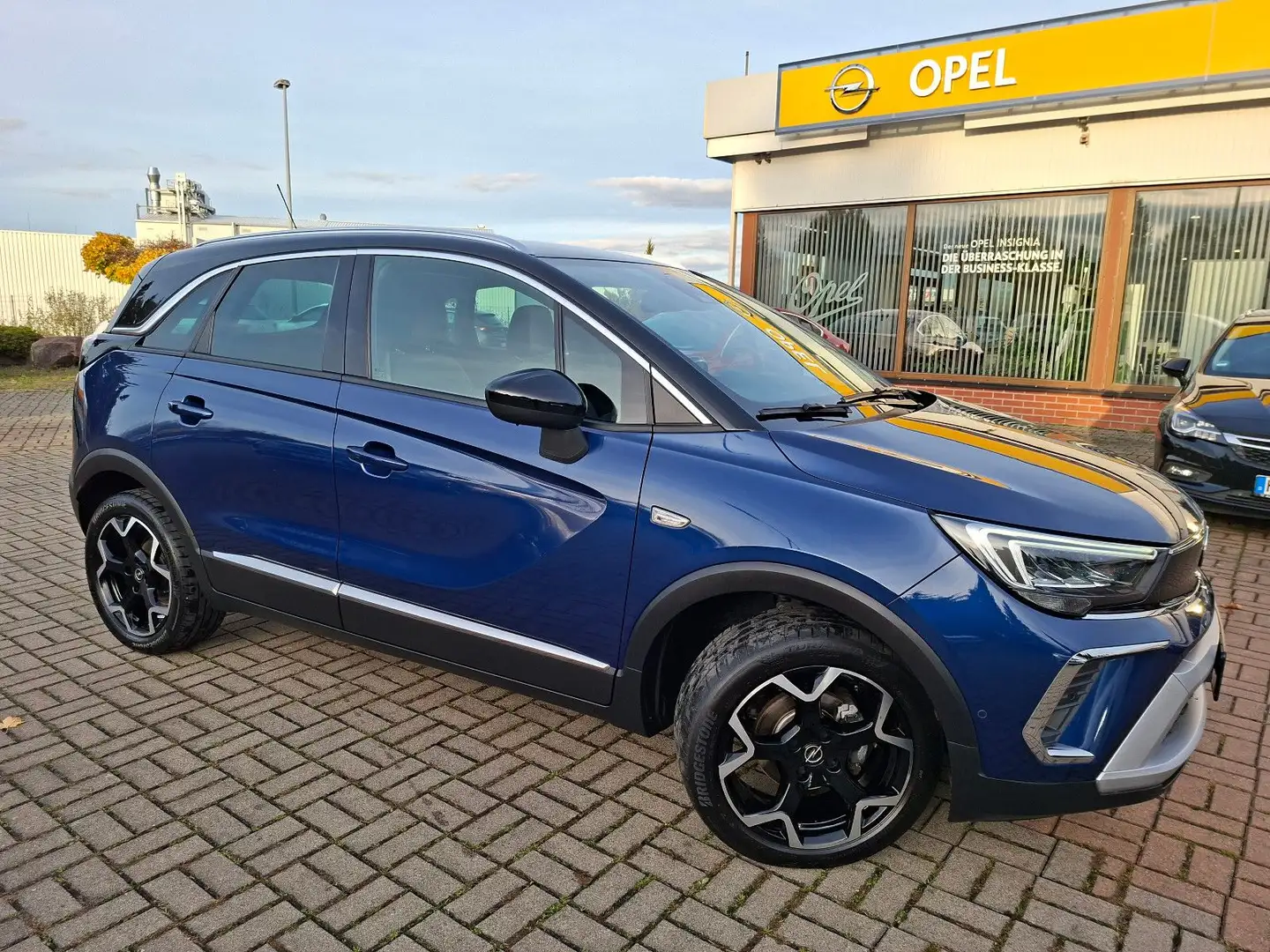 Opel Crossland X Crossland Ultimate+LED+HEAD-UP+NAVI+FSHZ+SHZ+CAM Blau - 1