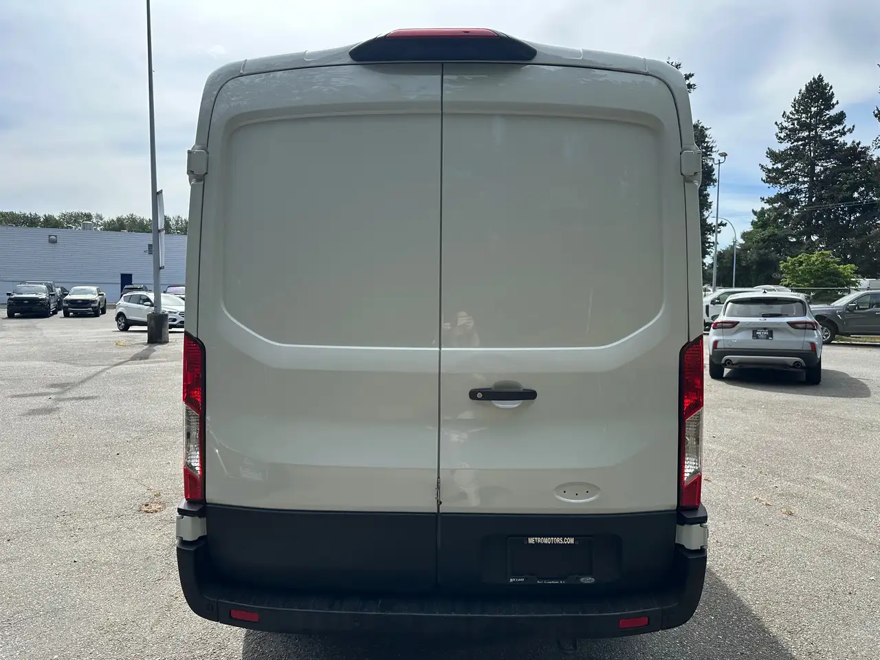 Ford E-Transit снимка Ford E-Transit