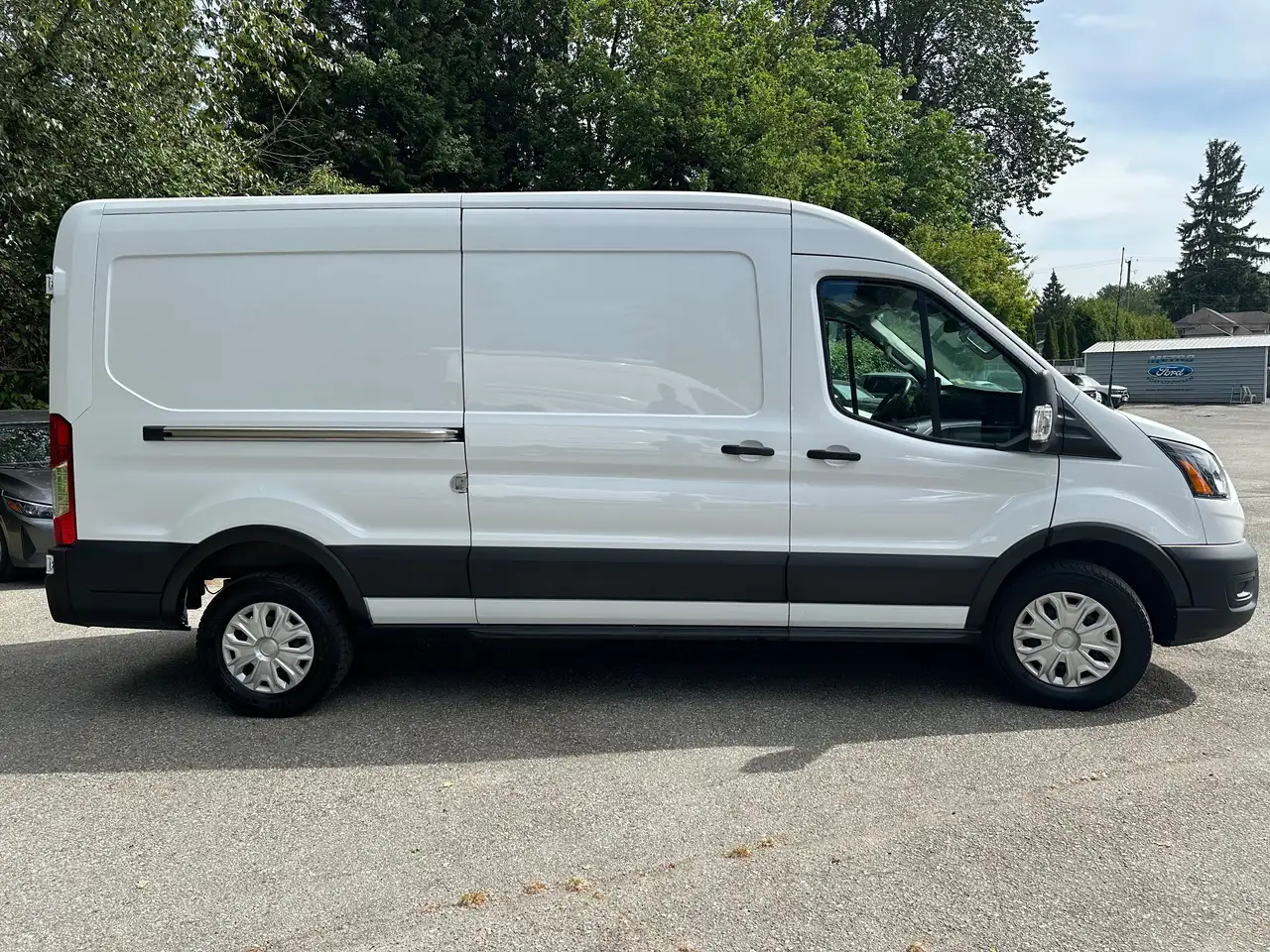 Ford E-Transit снимка Ford E-Transit