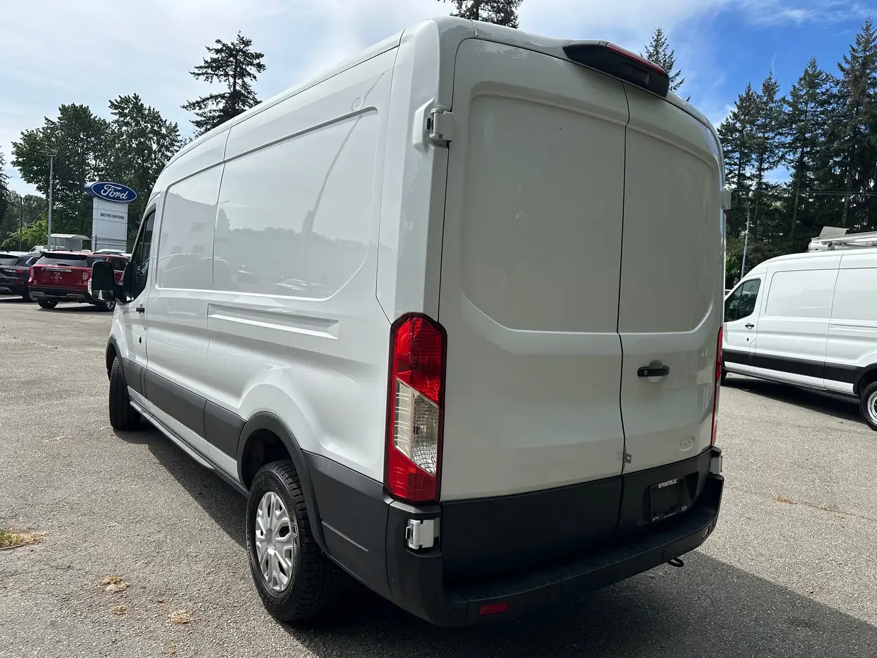 Ford E-Transit снимка Ford E-Transit