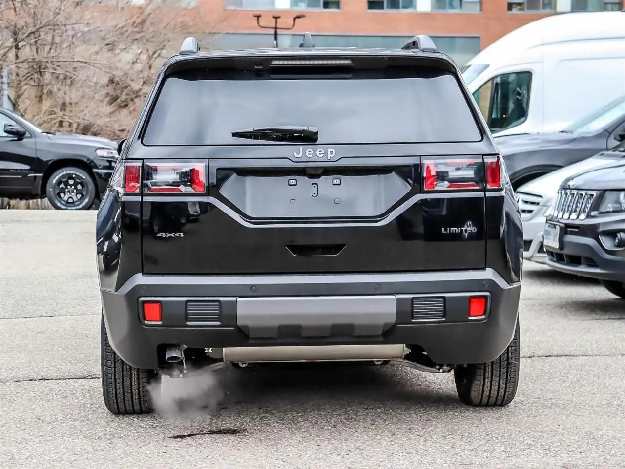 Jeep Cherokee снимка Jeep Cherokee