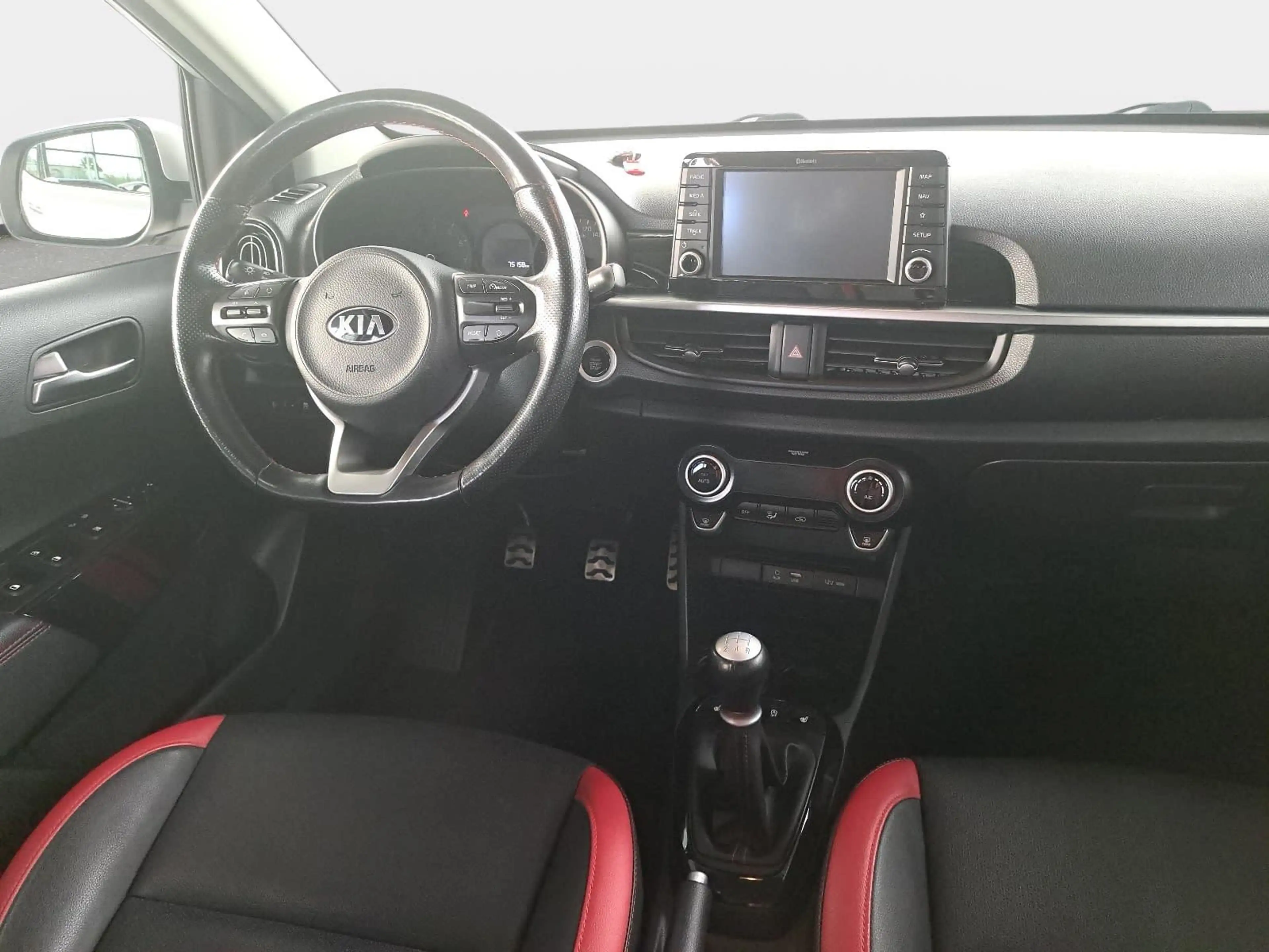 Kia Picanto PICANTO 1.2 ISG GT LINE TECHNOLOGIE NAVI — photo 9