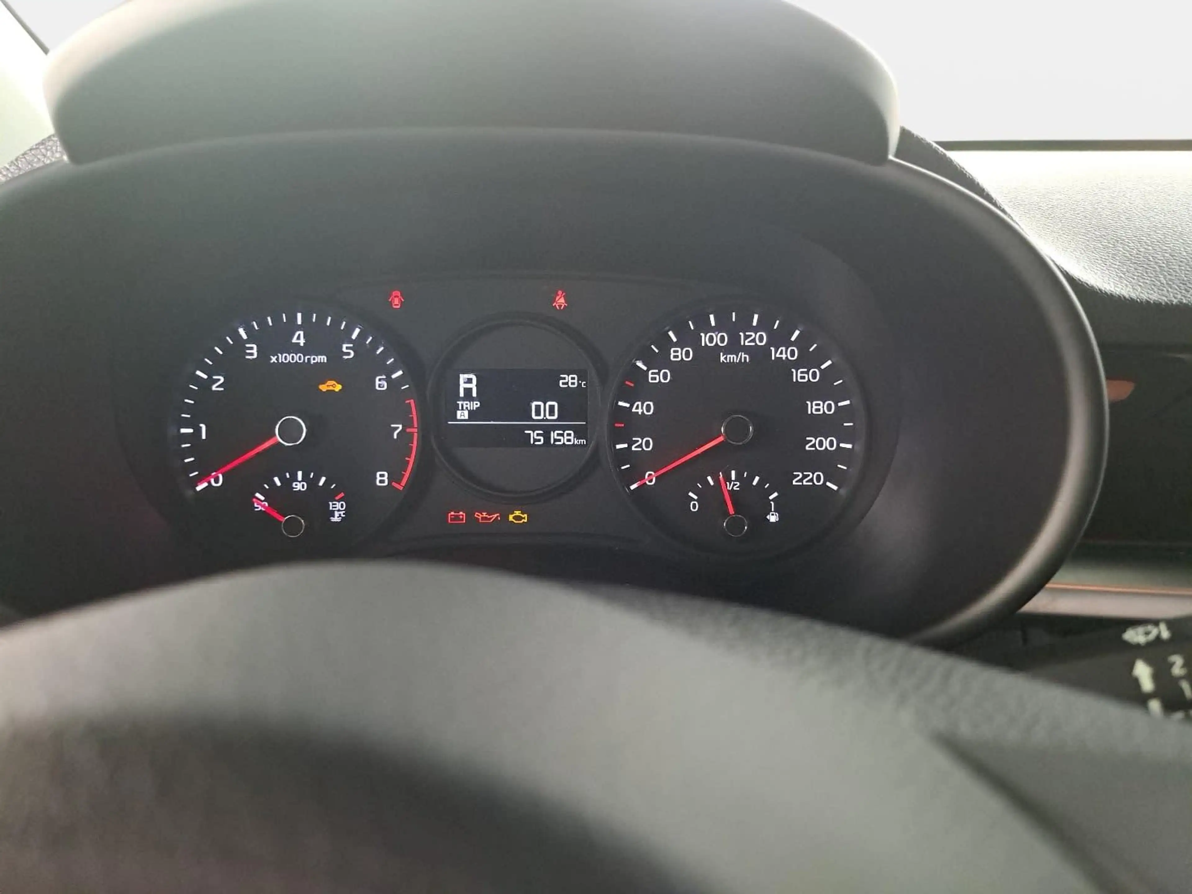 Kia Picanto PICANTO 1.2 ISG GT LINE TECHNOLOGIE NAVI — photo 14