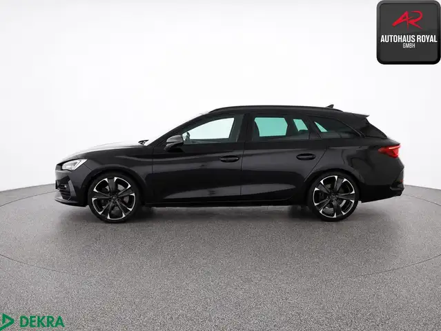 Cupra Leon view 2