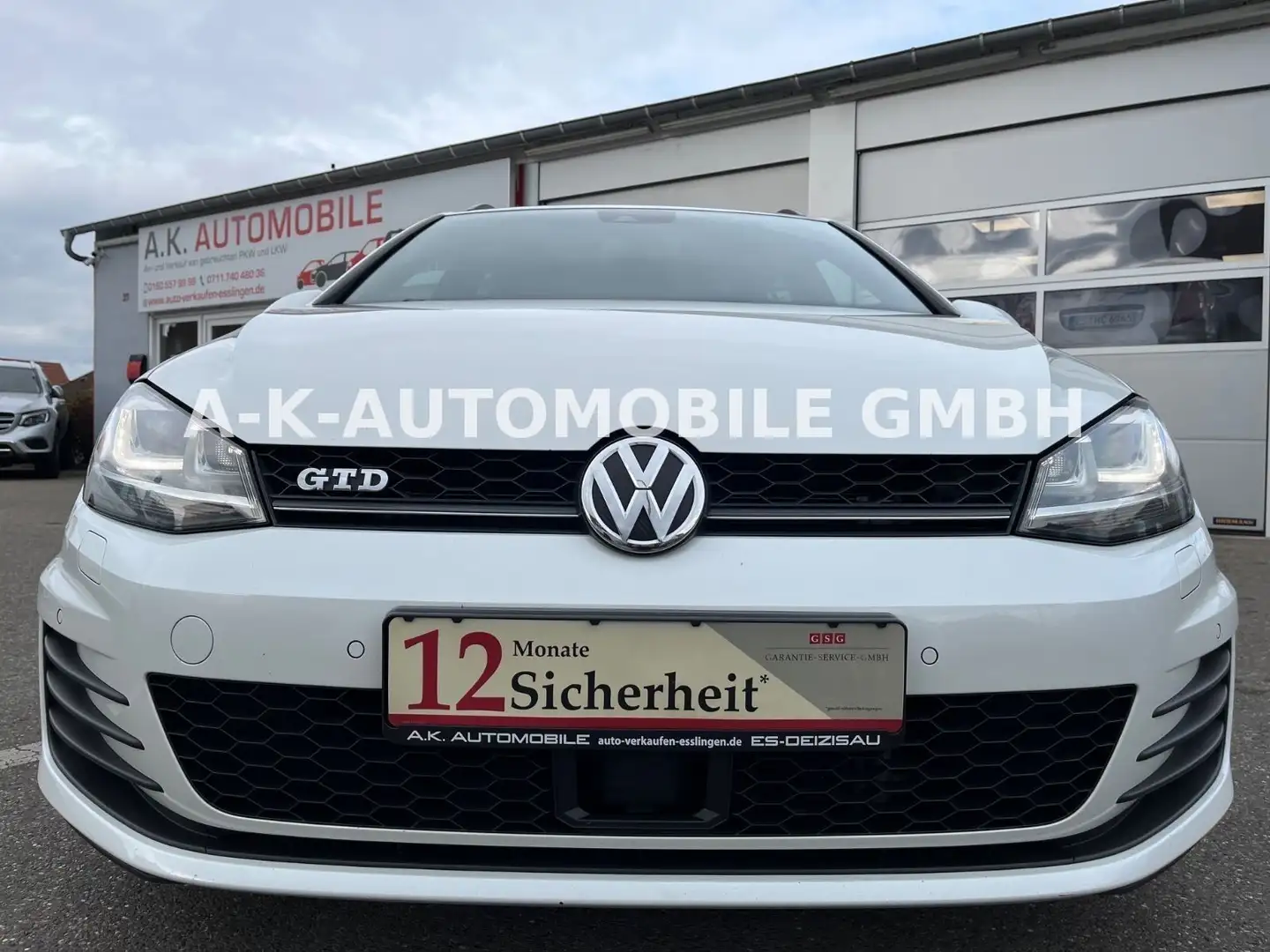 Volkswagen Golf VII Variant GTD*KAMERA*DSG*ACC*SHZ* Weiß - 1