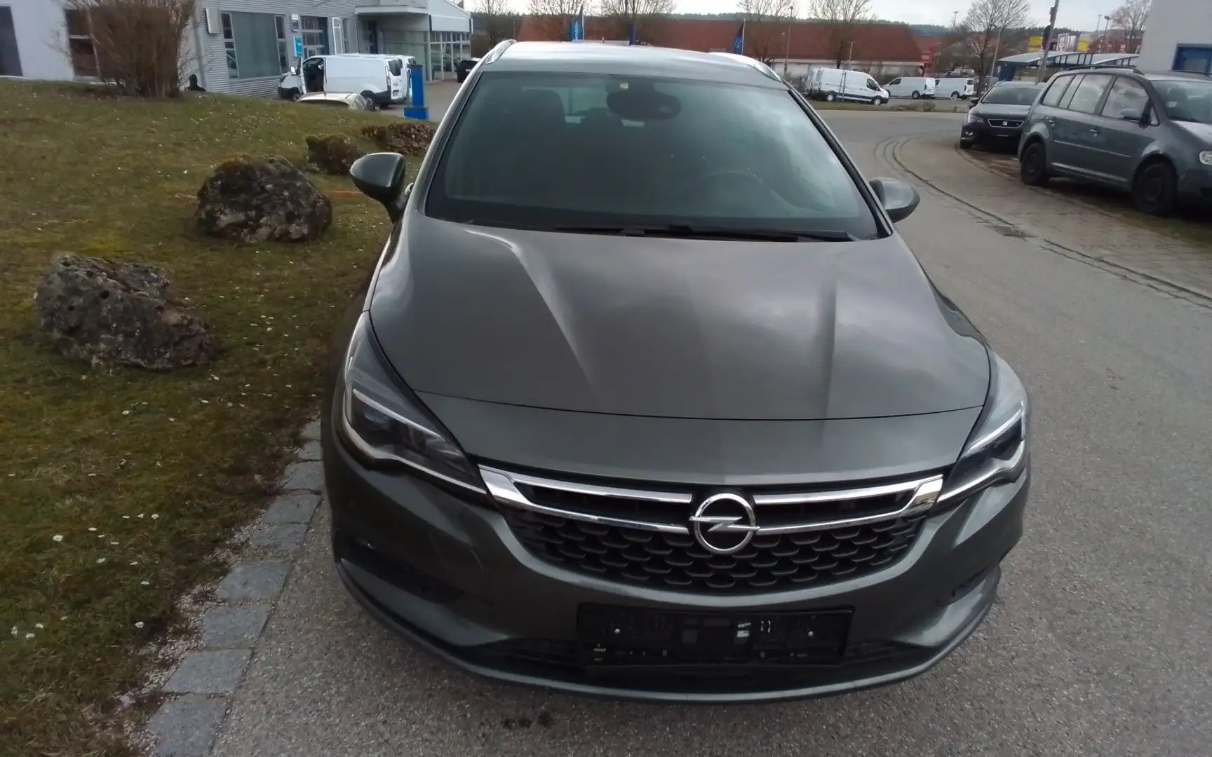 Opel Astra K Sports Tourer Dynamic / Automatik Grau - 1