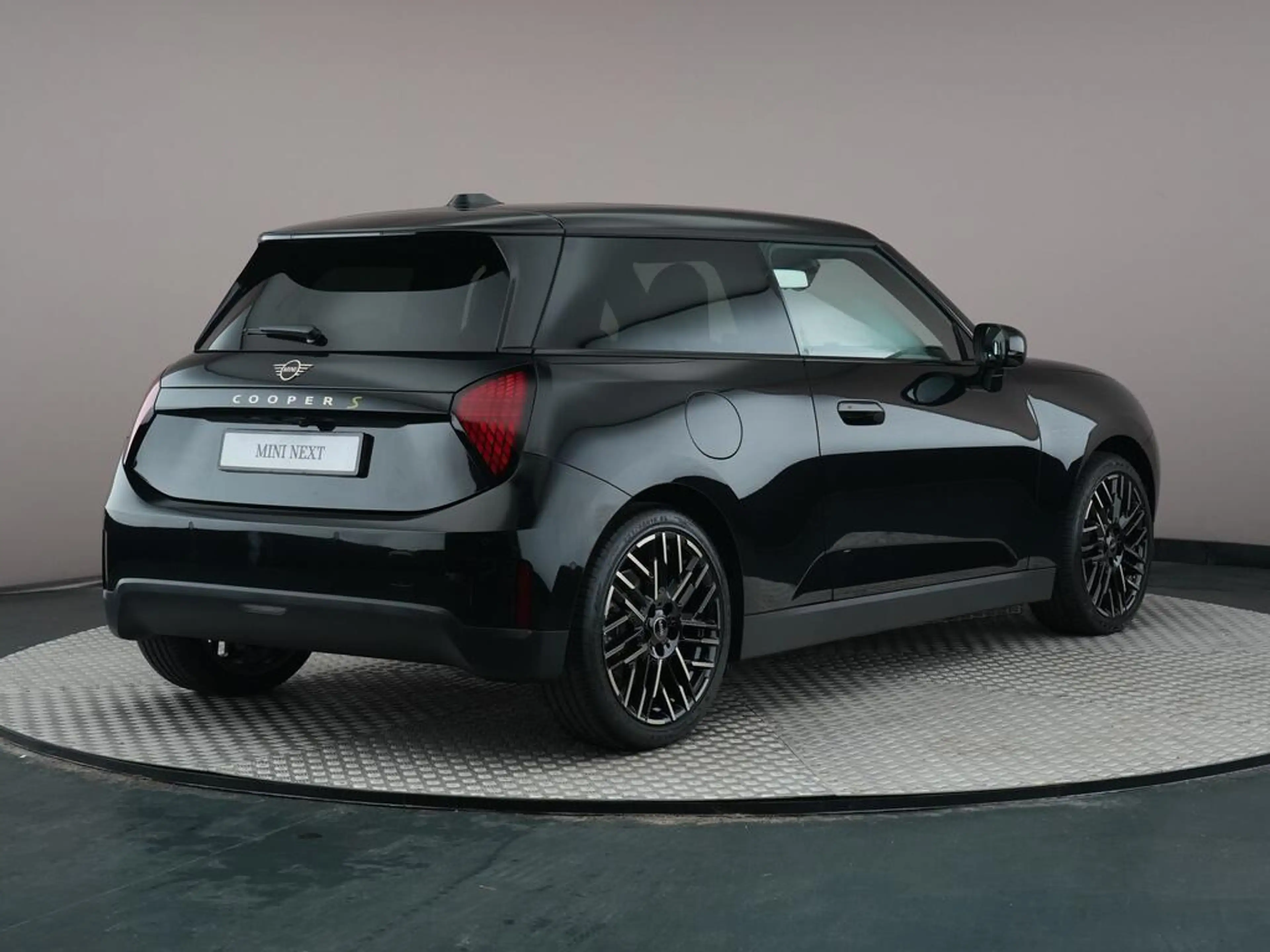 MINI Cooper SE 3-Deurs Pakket M | Favoured Trim | Comfort Acces | — photo 2