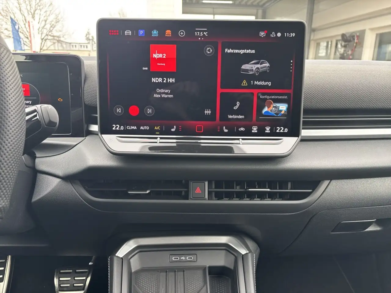 Volkswagen T-Roc R-Line 1.5 eTSI DSG neues Modell KAM ACC AHK keyle 11