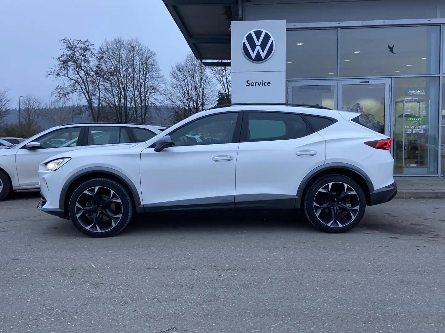 CUPRA Formentor 1.5 TSI VIRTUAL-COCKPIT+19"+LED+DAB+LA Weiß - 2