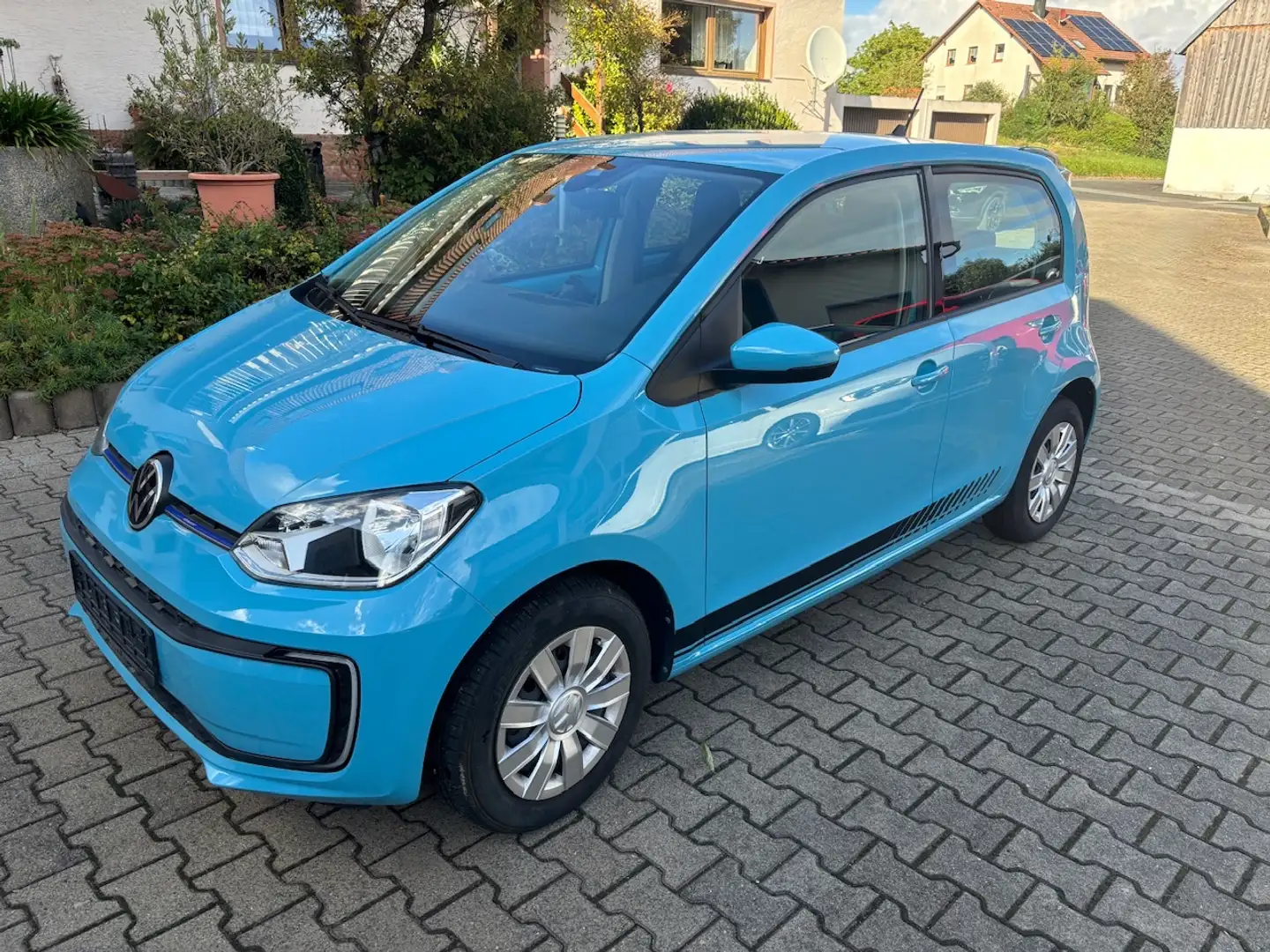Volkswagen up! e-up! DAB,12Monate Garantie,inkl.Batterie-Test Blau - 1