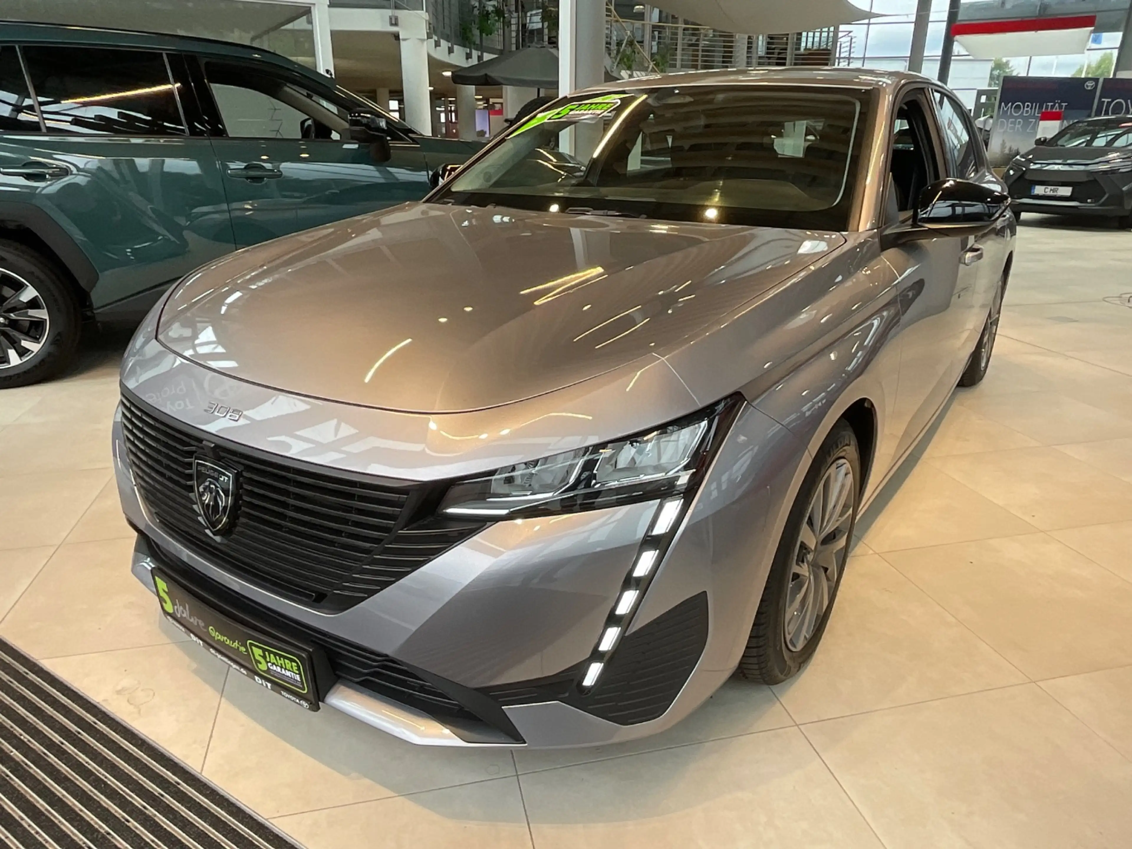 Peugeot 308 1.2 PureTech 110 Active Pack LED+SHZ+2xKlima