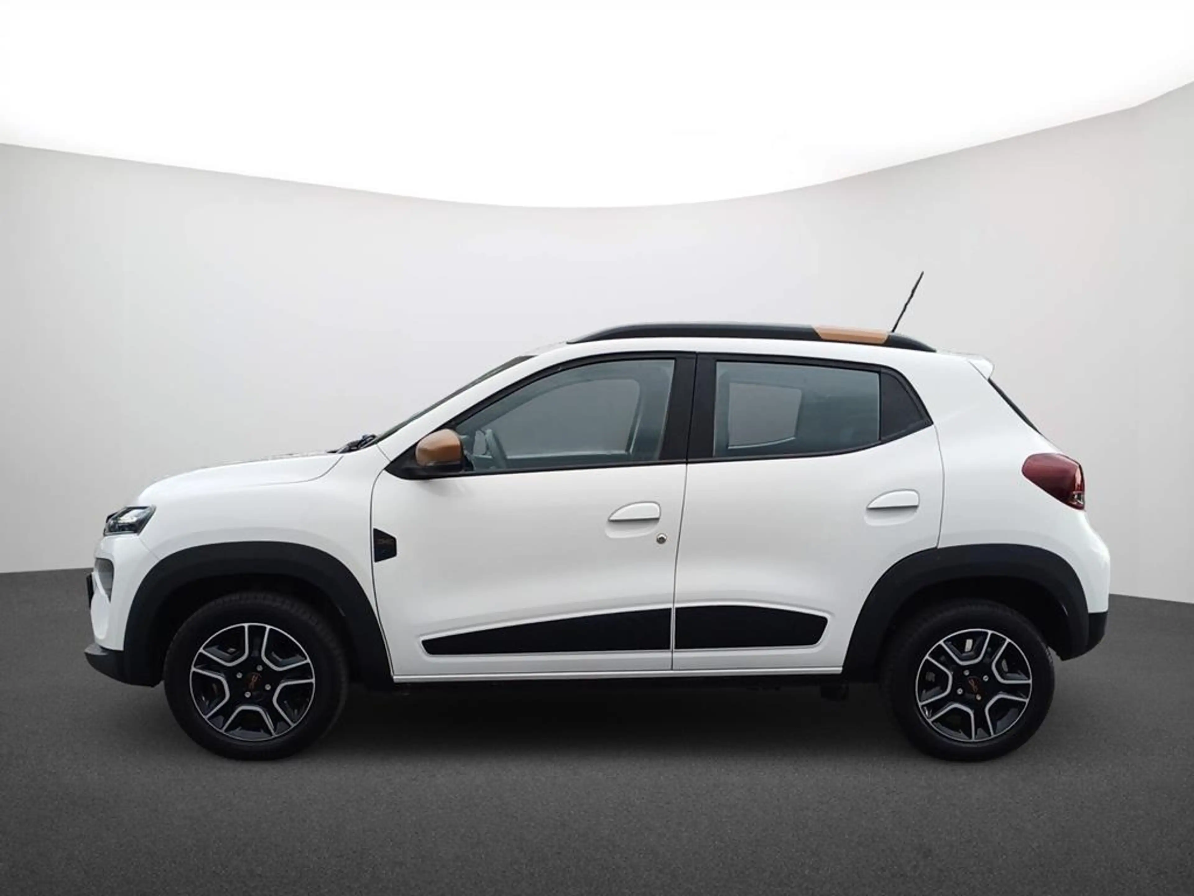 Dacia Spring Extreme — photo 4