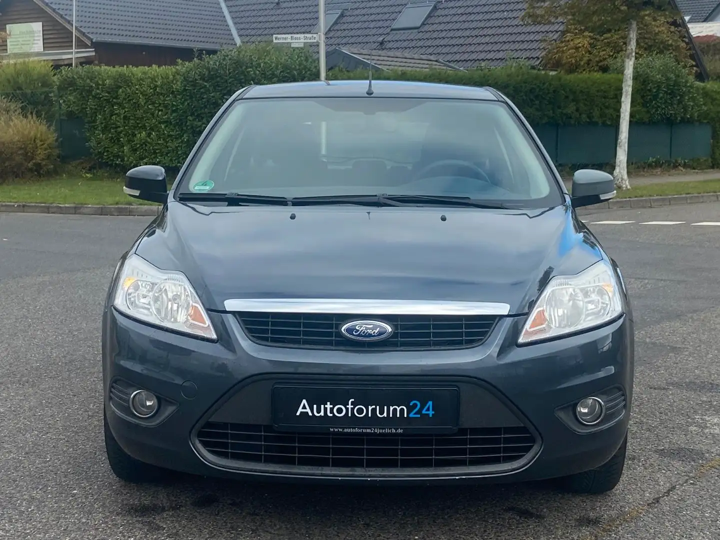Ford Focus Lim. Concept*Klima*AHK* Grau - 2