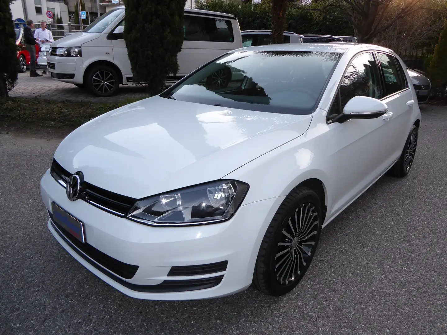 Volkswagen Golf 5p 1.2 tsi Trendline 105cv Bianco - 1