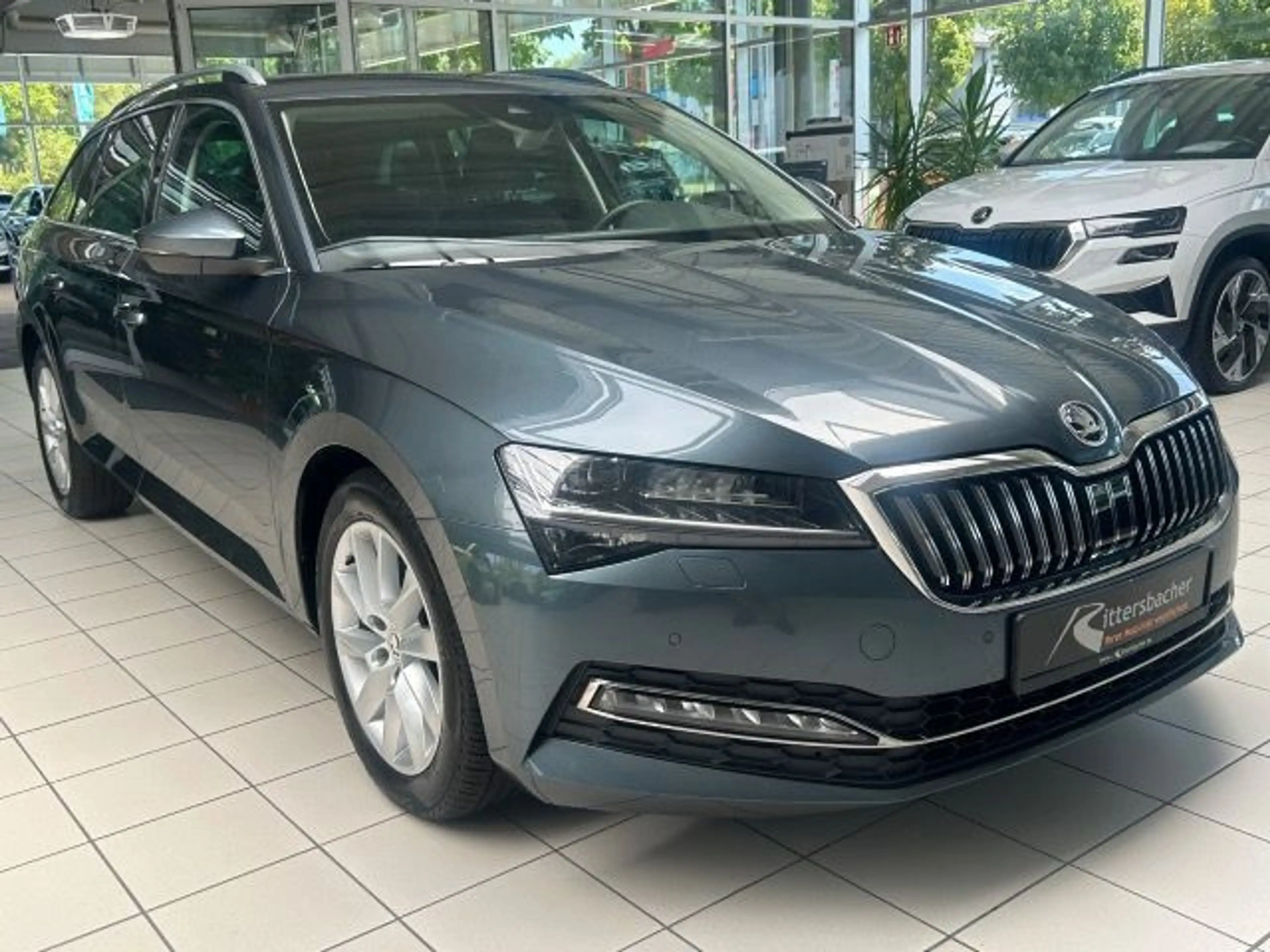 Skoda Superb Combi Style 2.0 TDI DSG 4x4 AHK Navi PDC — photo 4