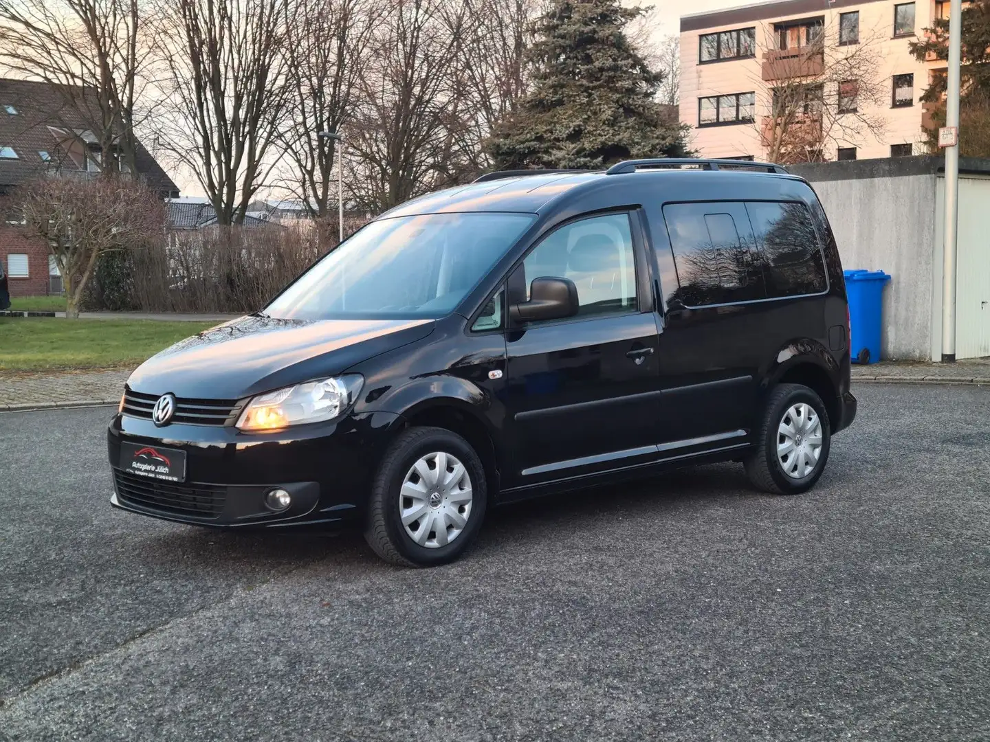 Volkswagen Caddy Startline 1.2 TSI *2.Hand*Tüv Neu*wenig km Noir - 1