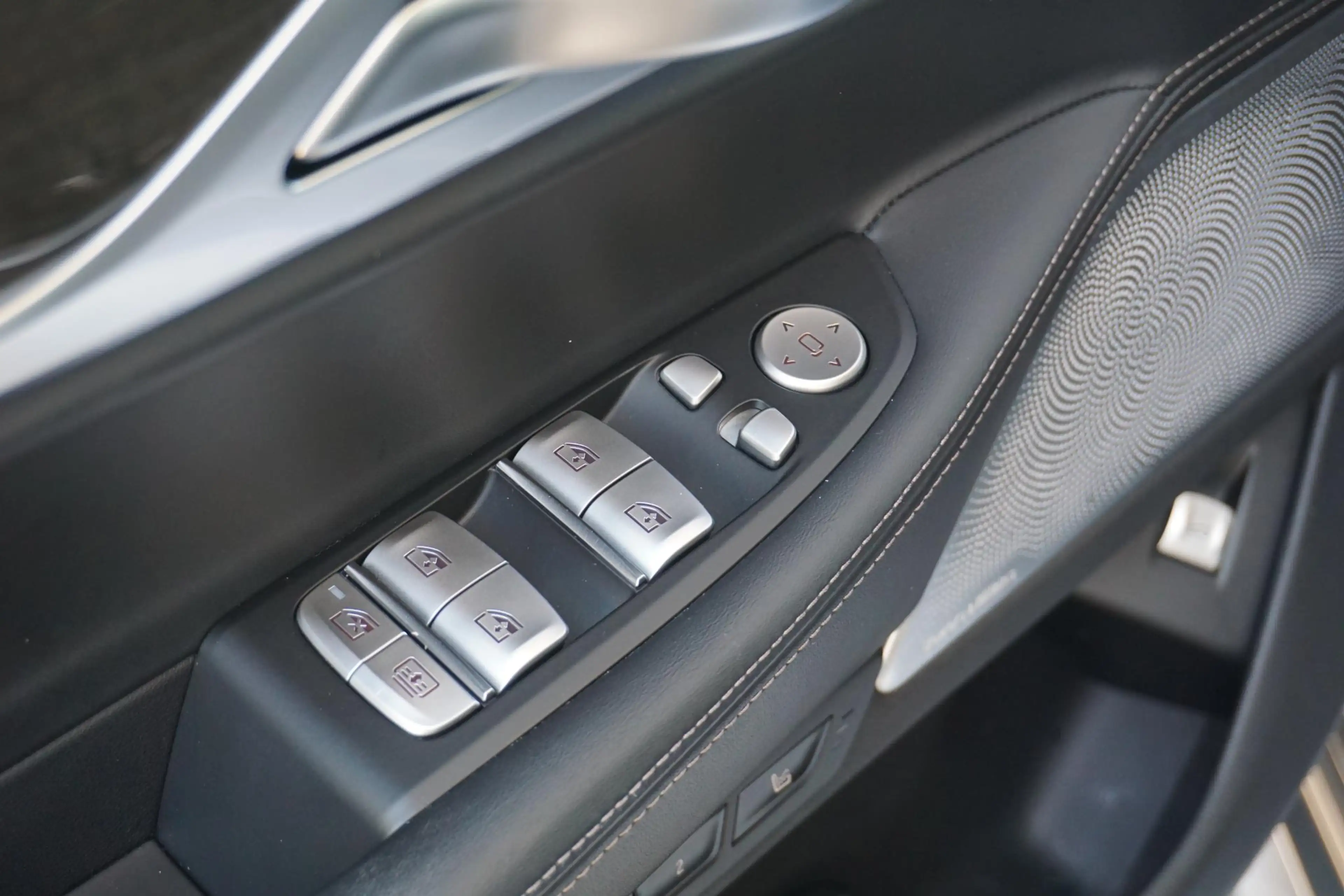 BMW 745 7-serie 745e High Executive | B&W | massage | tv | — photo 44