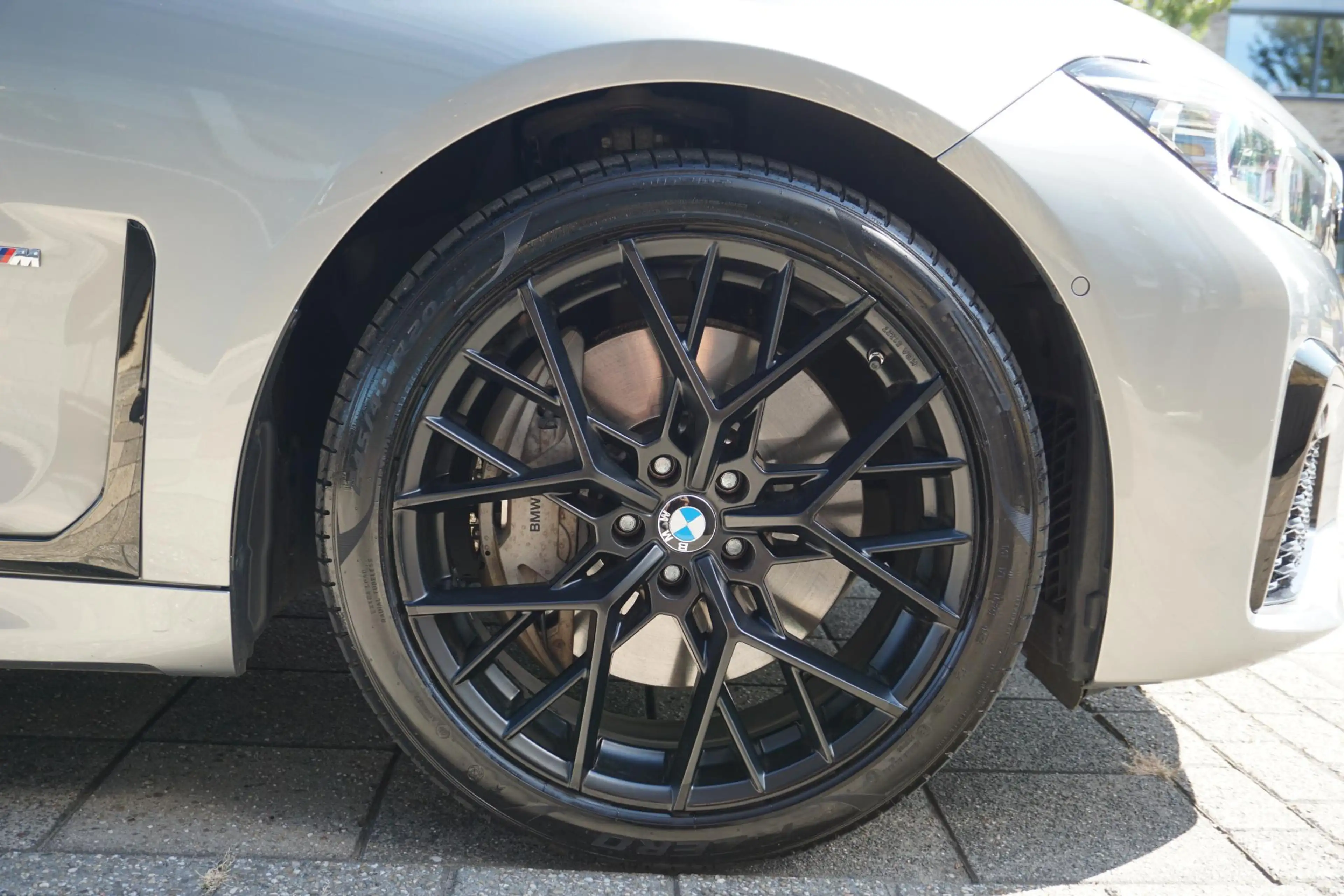 BMW 745 7-serie 745e High Executive | B&W | massage | tv | — photo 9