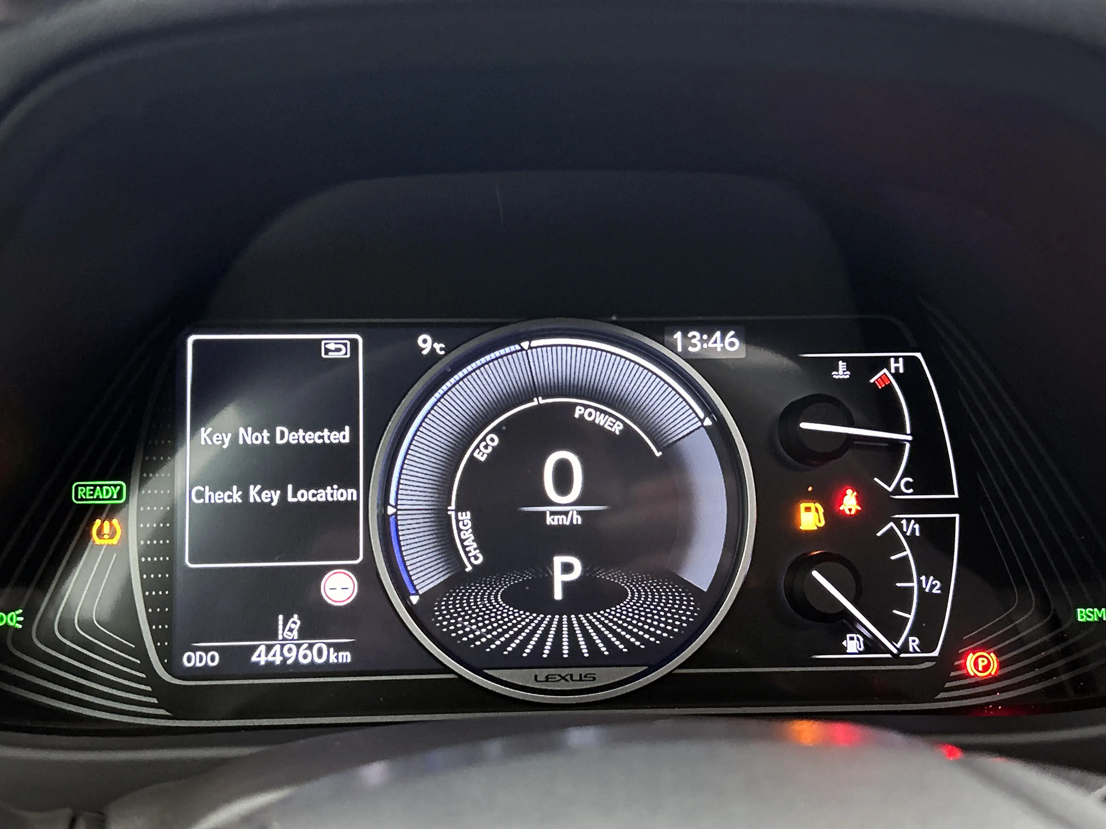 Lexus UX 250h Executive Line | Schuif/kanteldak | Navigatie | LM — photo 6