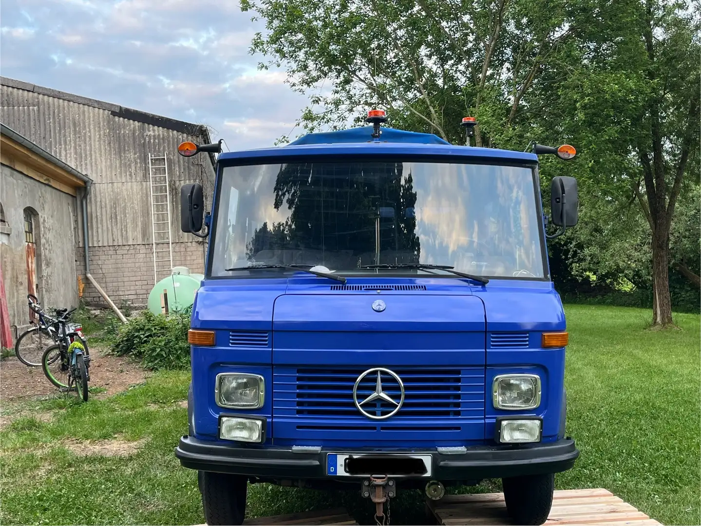 Mercedes-Benz T2 Blu/Azzurro - 2