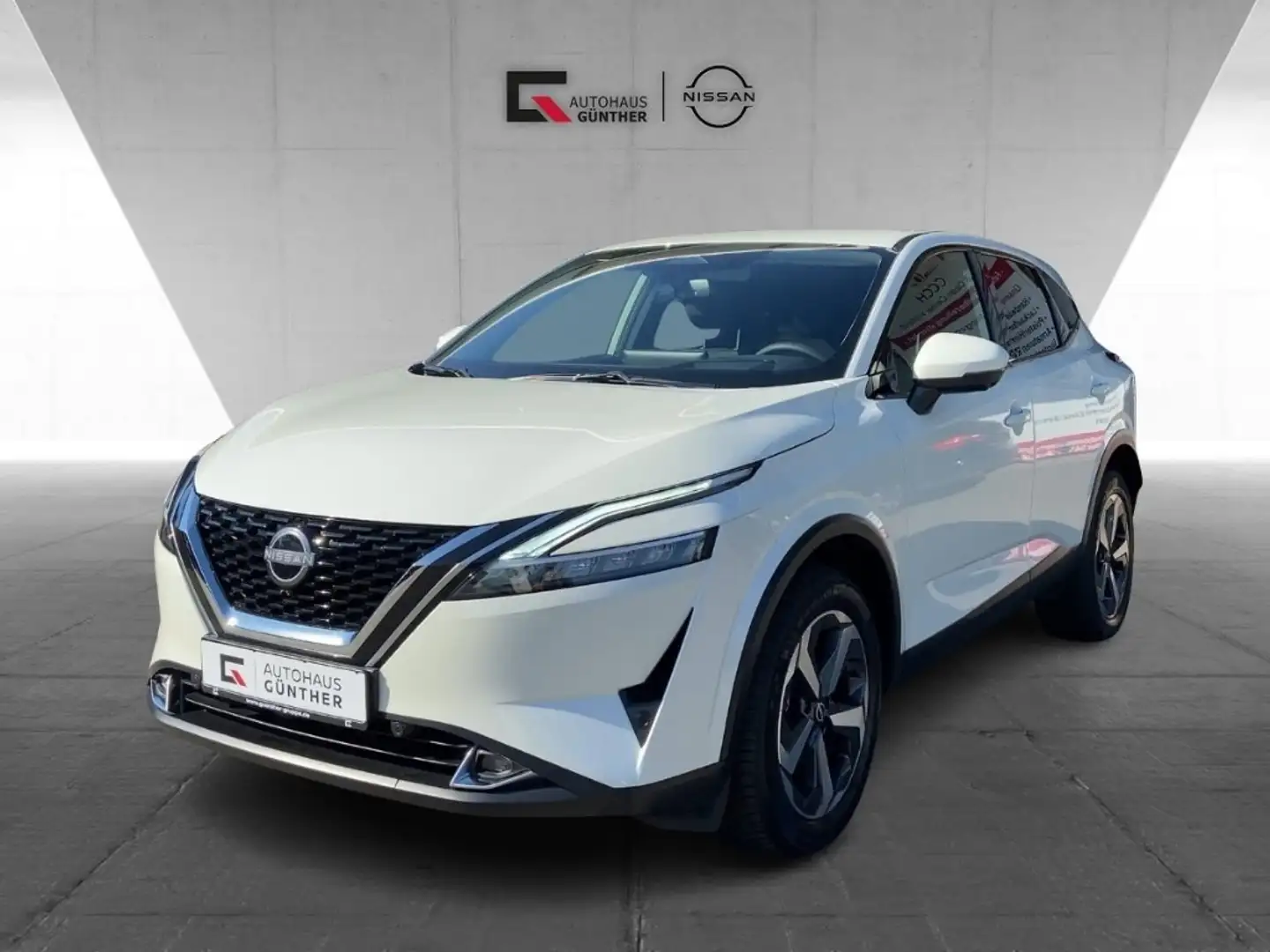 Nissan Qashqai N-CONNECTA 1.3 Xtronic Winter & Technik Blanc - 1