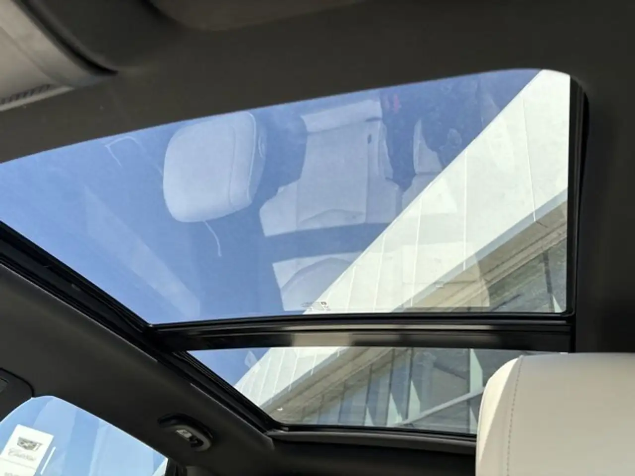 Cadillac XT5 снимка Cadillac XT5