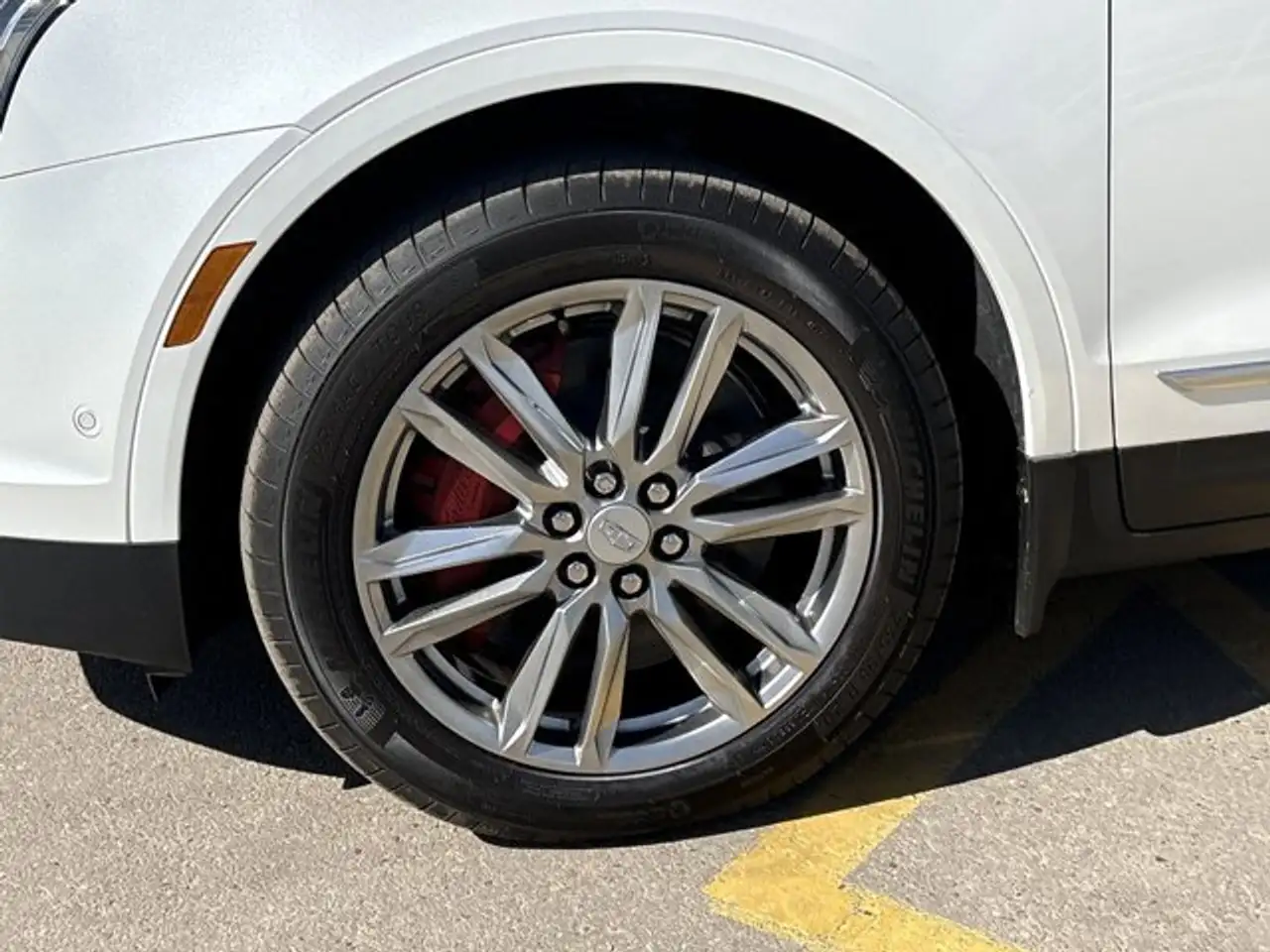 Cadillac XT5 снимка Cadillac XT5