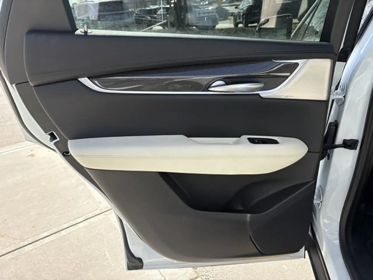 Cadillac XT5 снимка Cadillac XT5