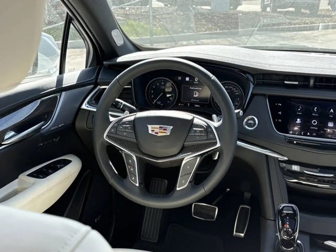 Cadillac XT5 снимка Cadillac XT5